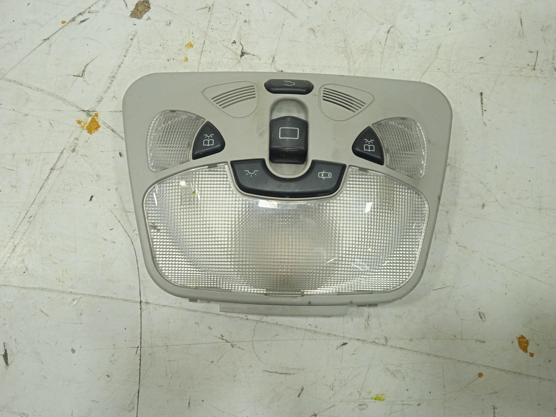 LUZ INTERIOR MERCEDES-BENZ CLASE C (W203) SPORTCOUPE C 180 Compressor Indianapolis (203.746)