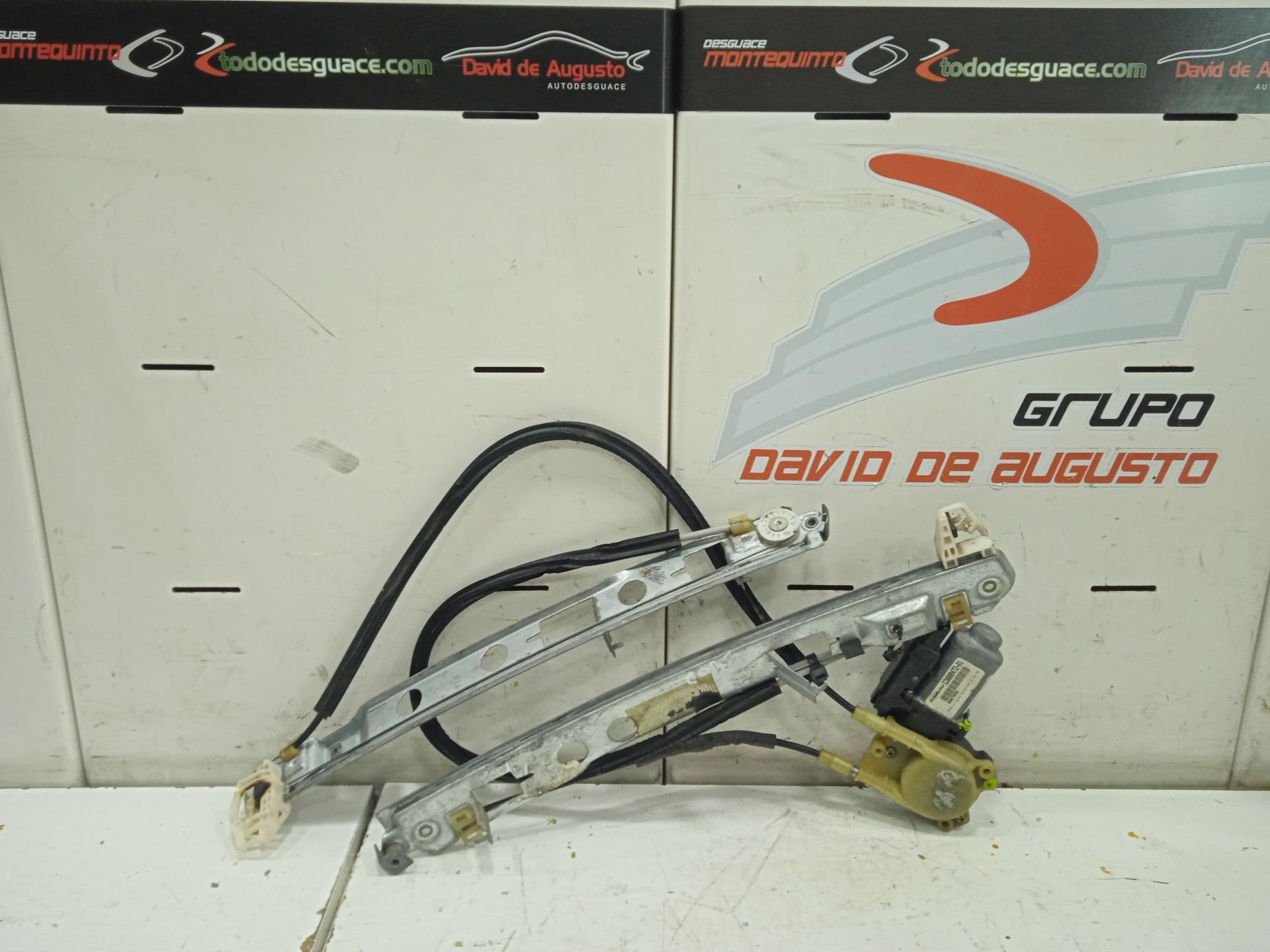 ELEVALUNAS DELANTERO DERECHO RENAULT MEGANE II BERLINA 5P Confort Authentique