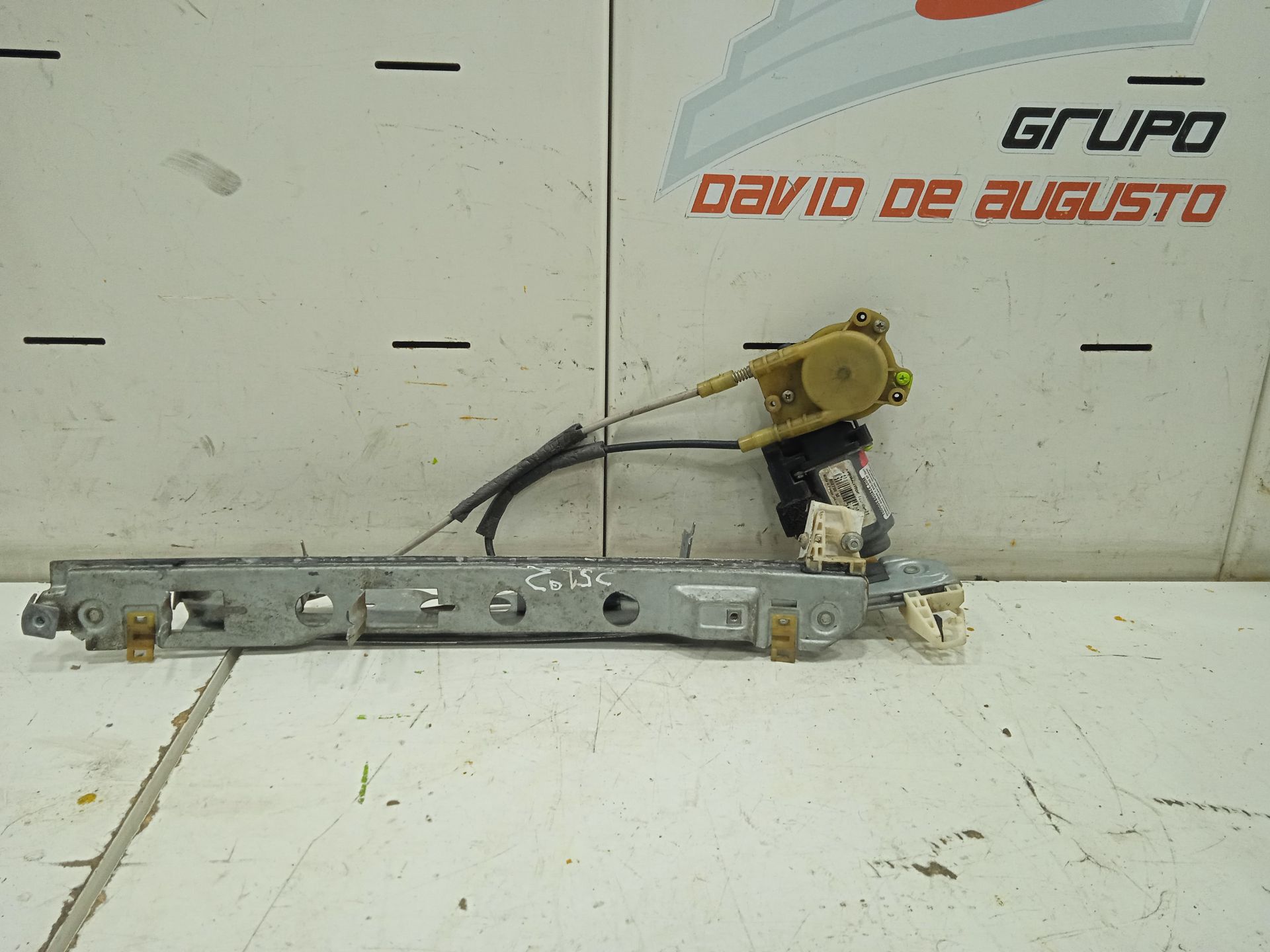 ELEVALUNAS DELANTERO IZQUIERDO RENAULT MEGANE II BERLINA 5P Confort Authentique