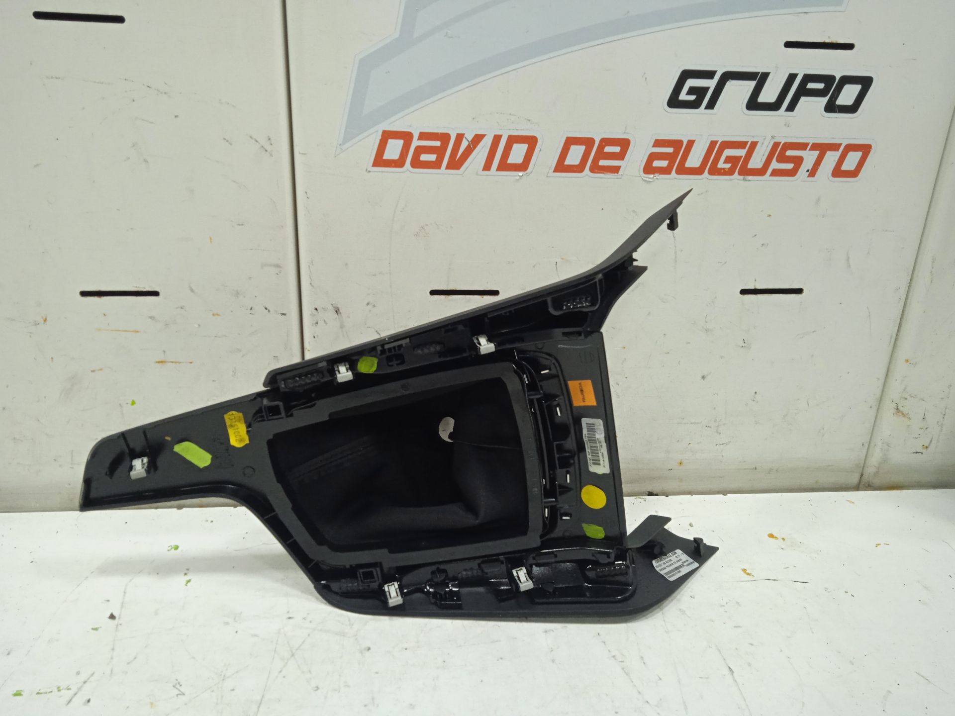 CARCASA PALANCA DE CABIOS PEUGEOT 308 ACCESS