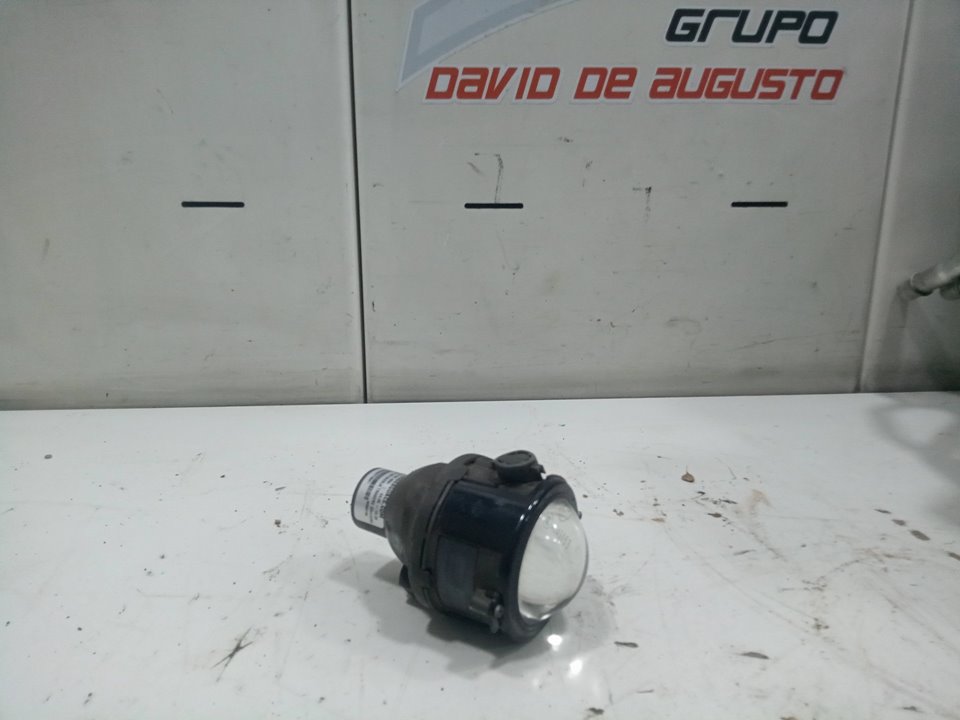 FARO ANTINIEBLA TRASERO IZQUIERDO foto 4