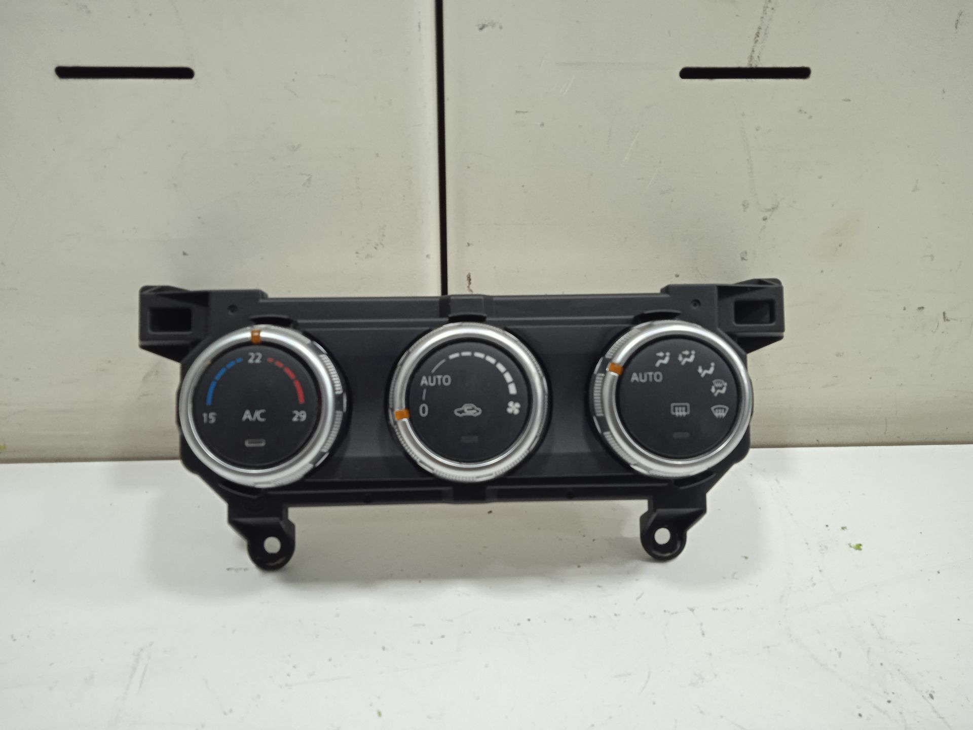 MANDO CALEFACCION / AIRE ACONDICIONADO MAZDA CX-3 Evolution