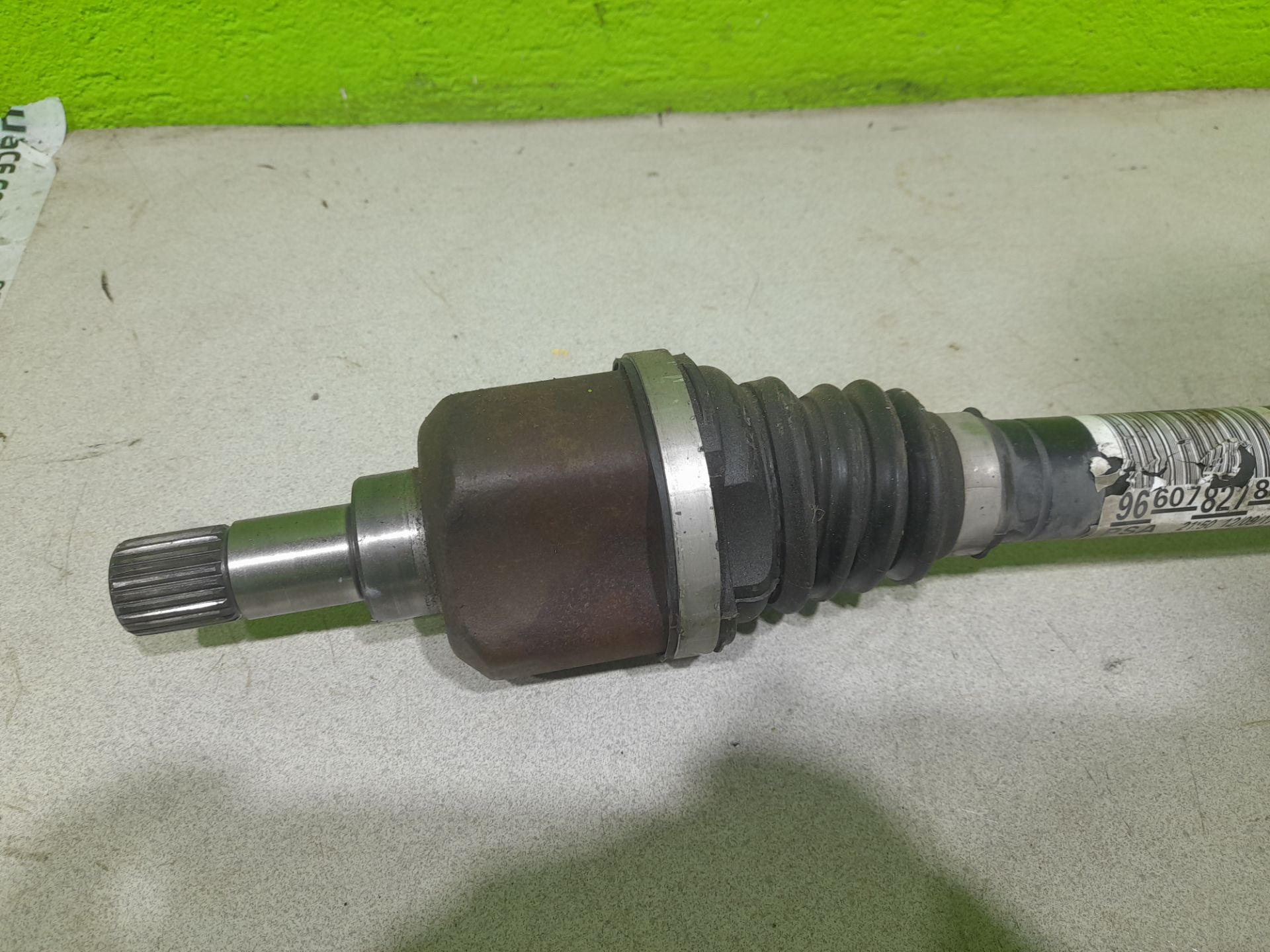 TRANSMISION DELANTERA IZQUIERDA PEUGEOT PARTNER KASTEN Confort L1