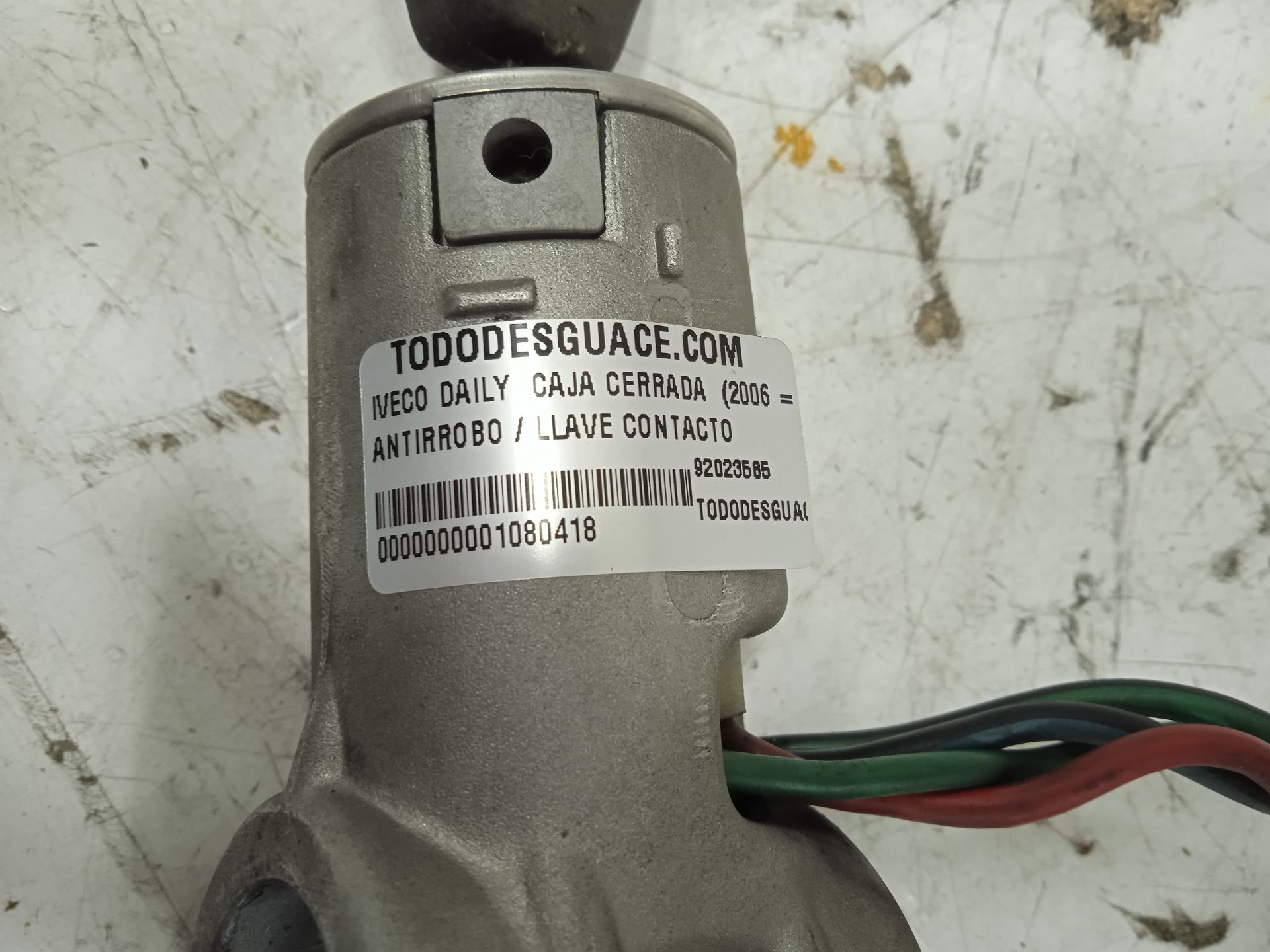 ANTIRROBO / LLAVE CONTACTO IVECO DAILY CAJA CERRADA (2006 =>) *