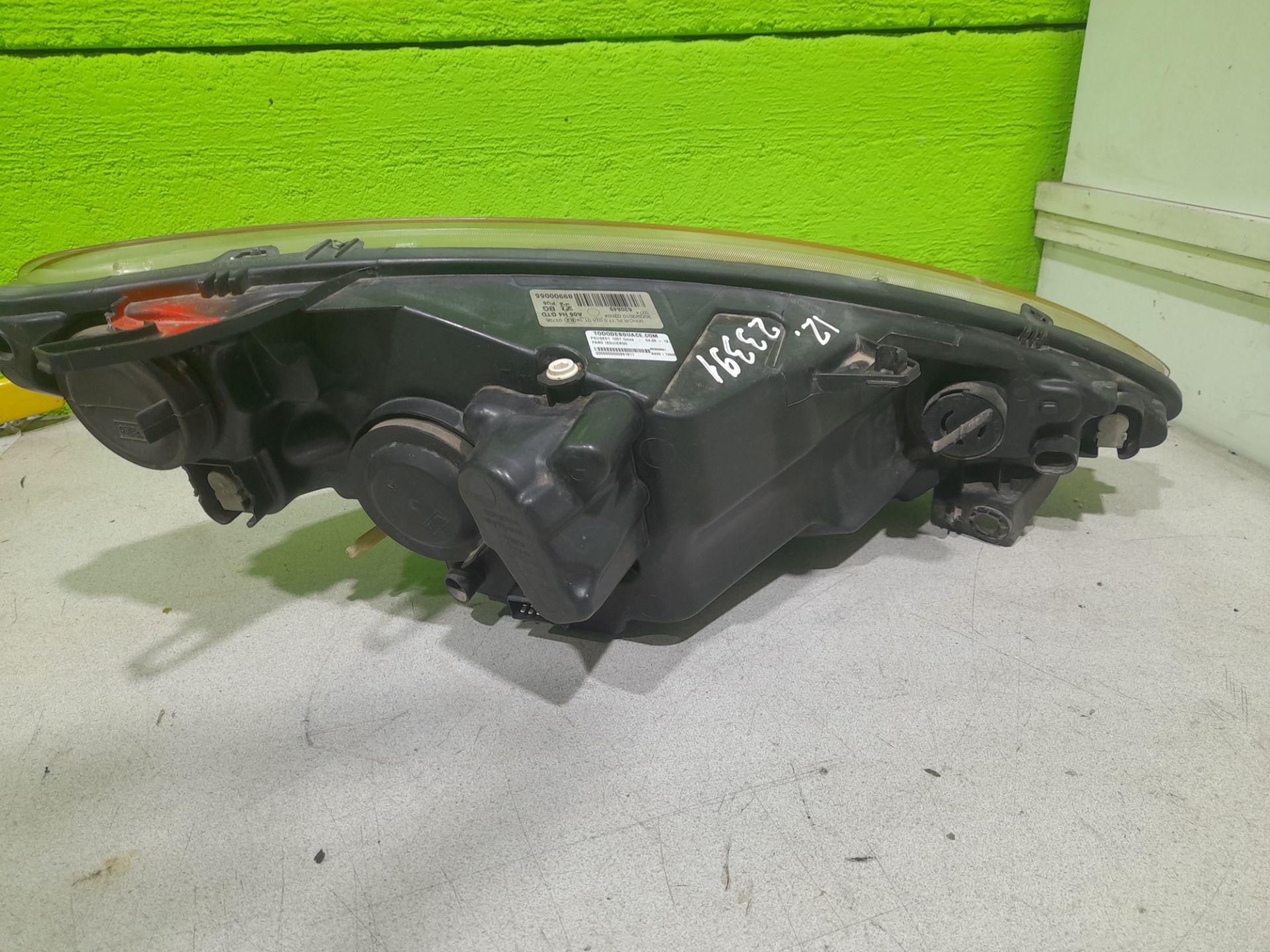 FARO IZQUIERDO PEUGEOT 1007 Dolce