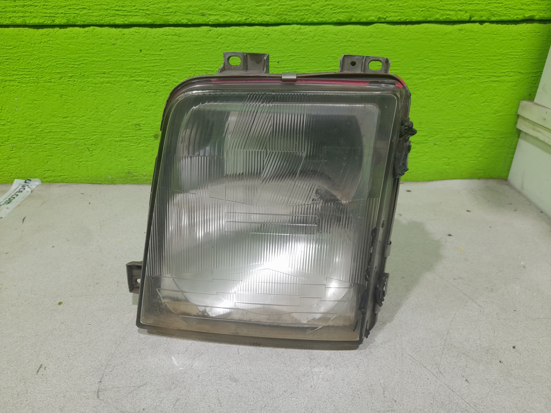 FARO IZQUIERDO VOLKSWAGEN LT CAJA CERRADA / COMBI (MOD. 1997) LT  46  Caja cerrada