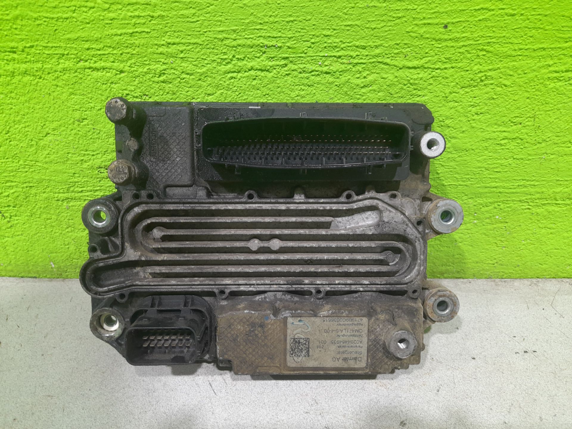 CENTRALITA MOTOR UCE MERCEDES-BENZ ACTROS BM 963.XXX 2-ACHSER 18XX 4x2 Sattelzugmaschine L BigSpace