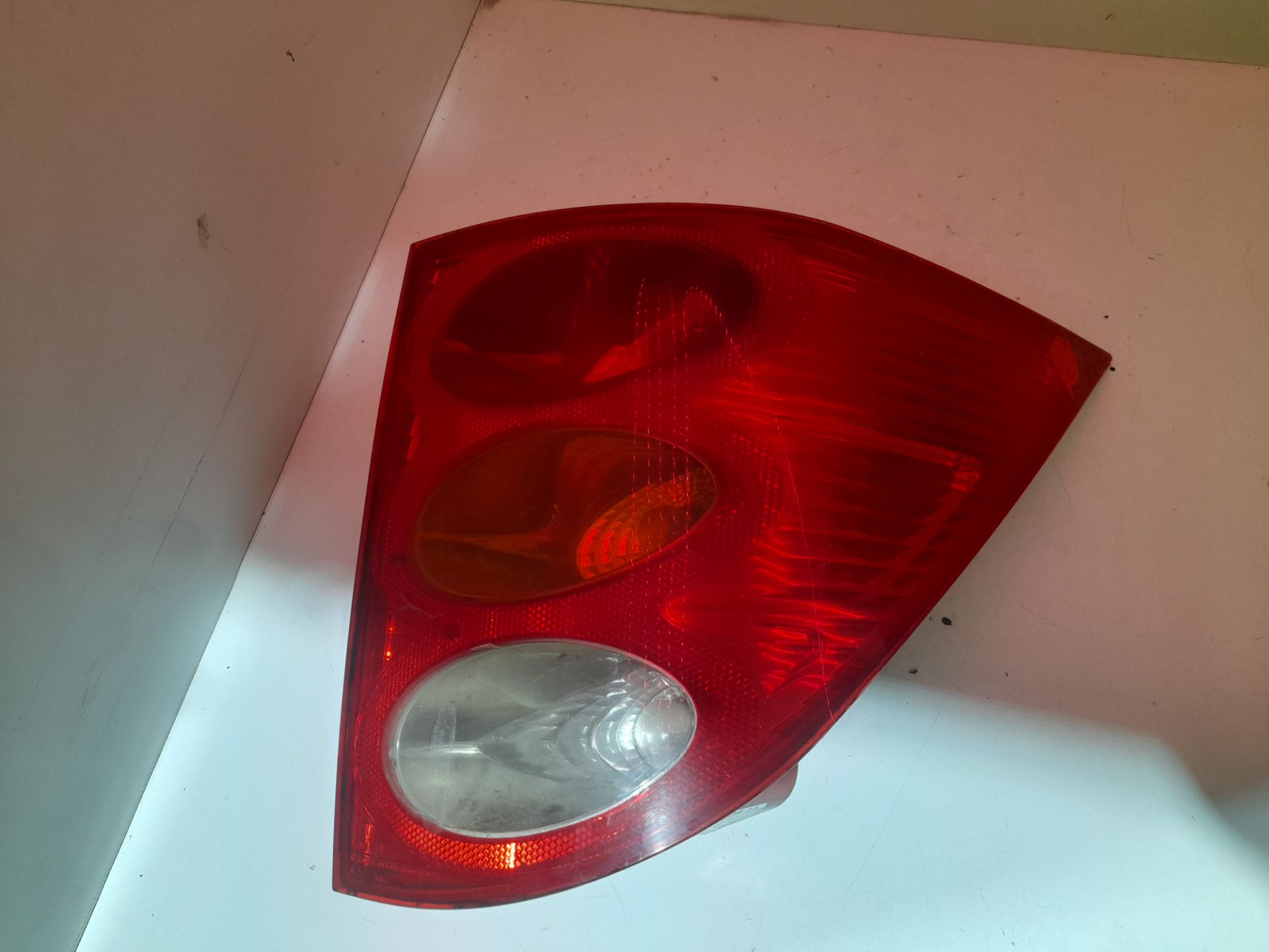 PILOTO TRASERO DERECHO PEUGEOT 1007 Dolce