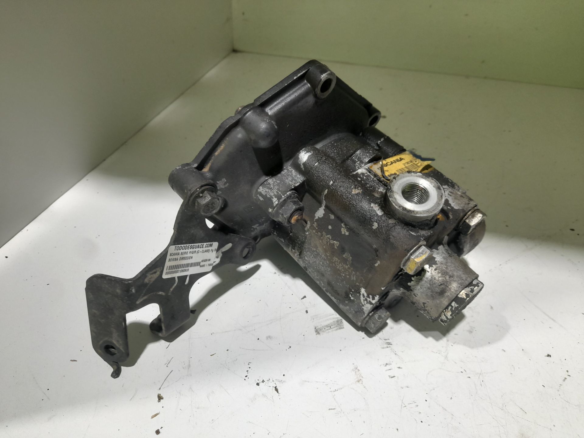 BOMBA DIRECCION SCANIA SERIE P/G/R (C-CLASE) Fg R480 (4x2) Largo CR 19 A
