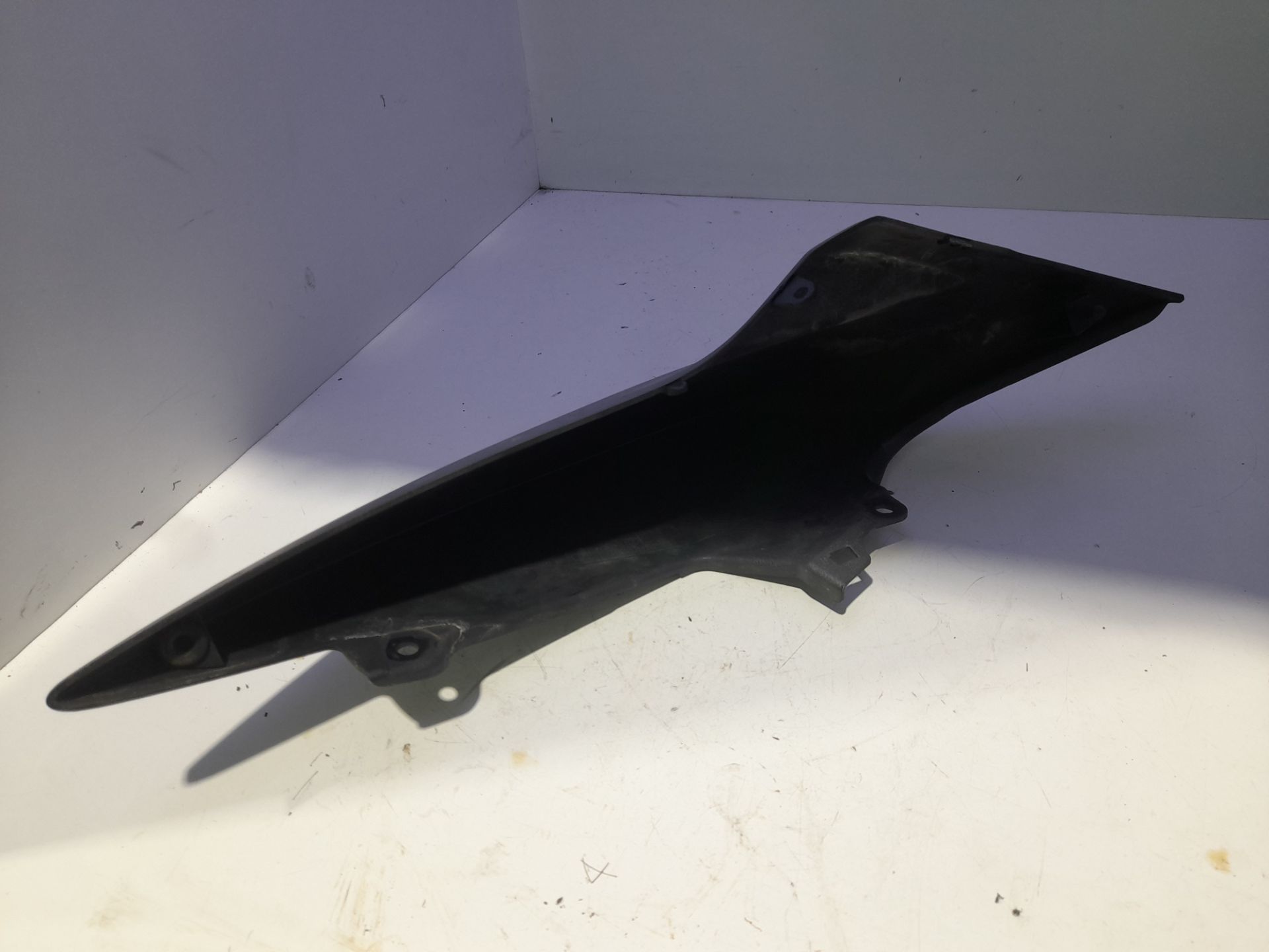 MOLDURA KAWASAKI Z 750 / Z 1000 *