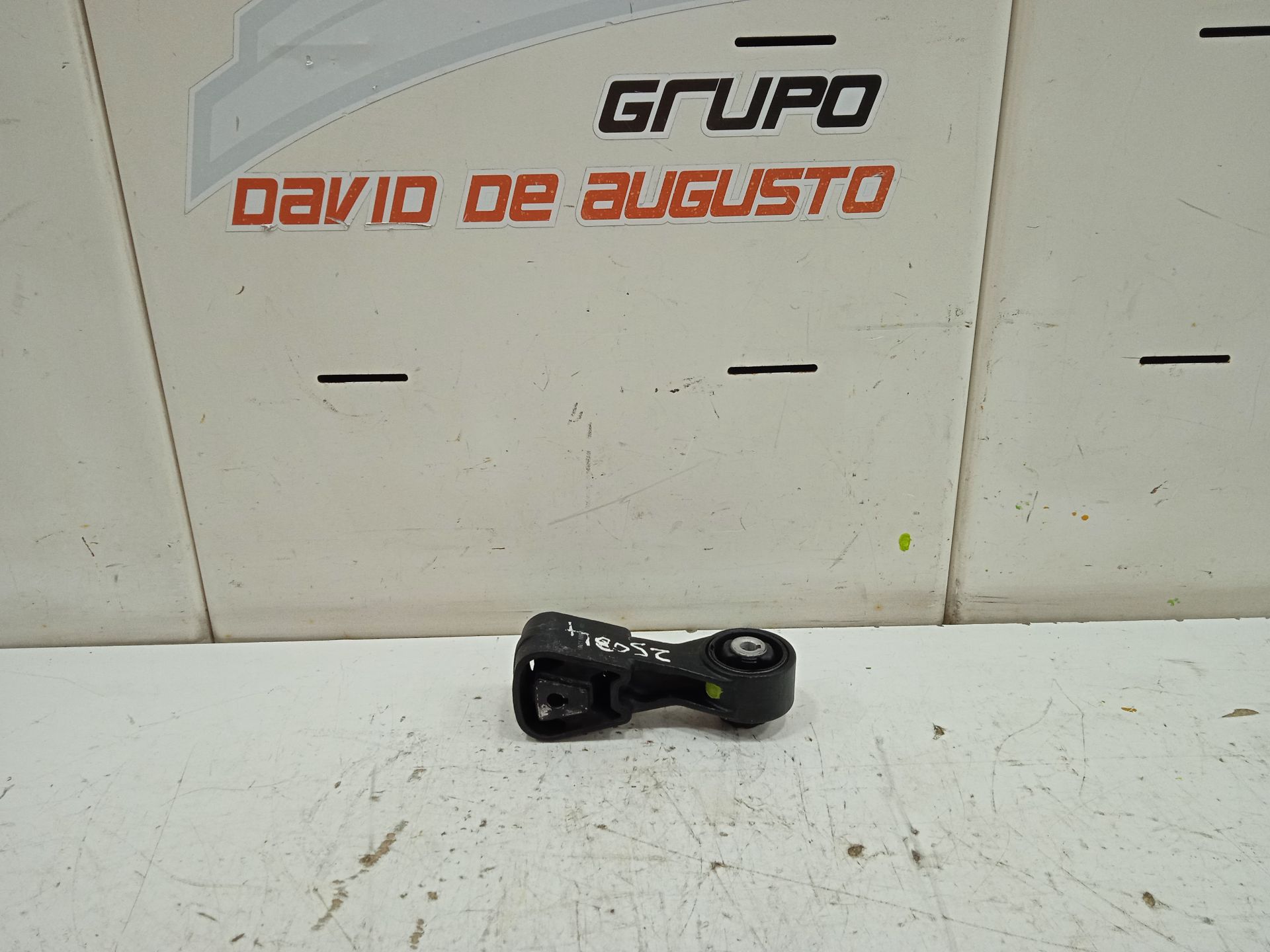 SOPORTE MOTOR foto 4