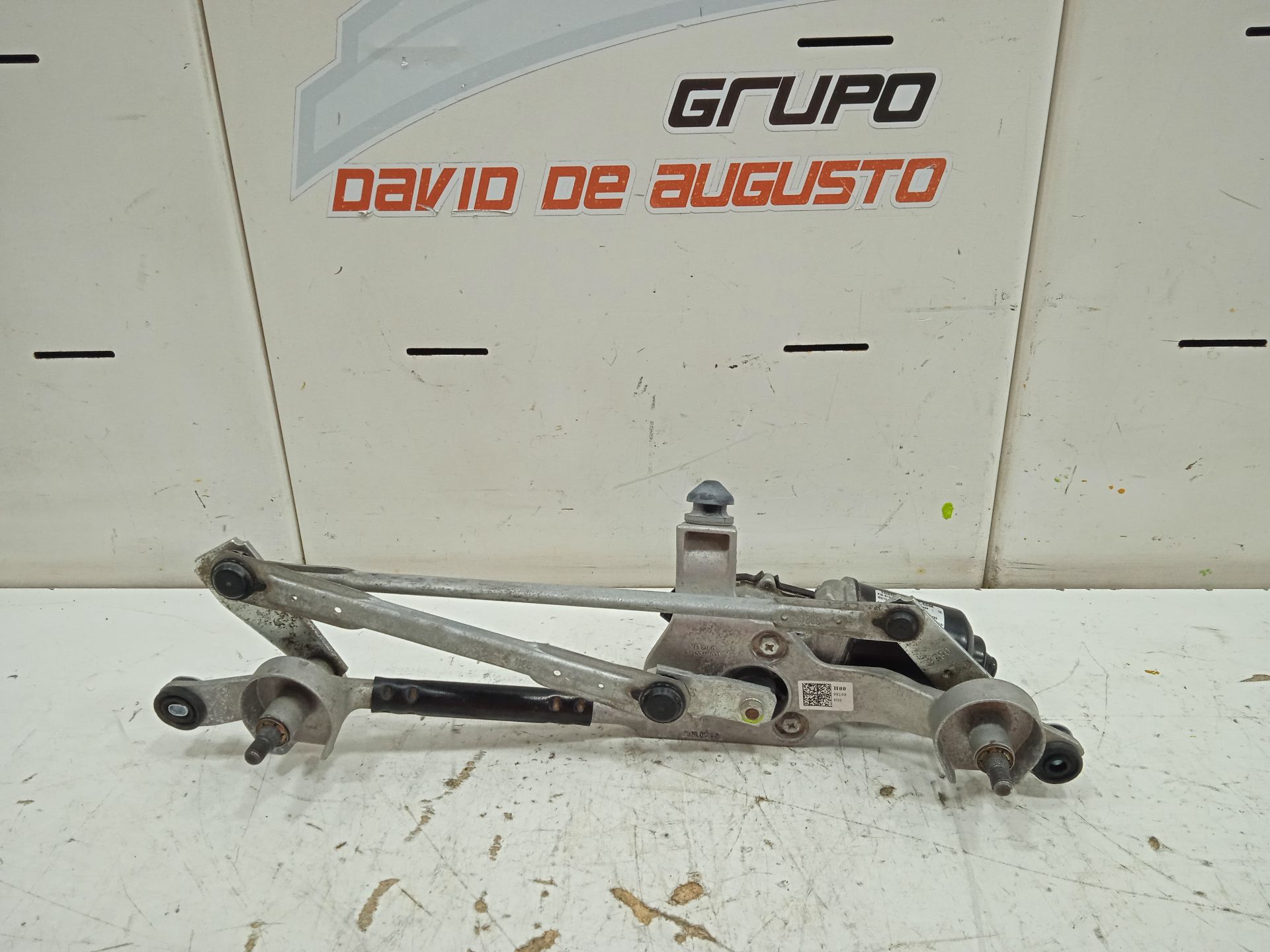 MOTOR LIMPIA DELANTERO foto 3