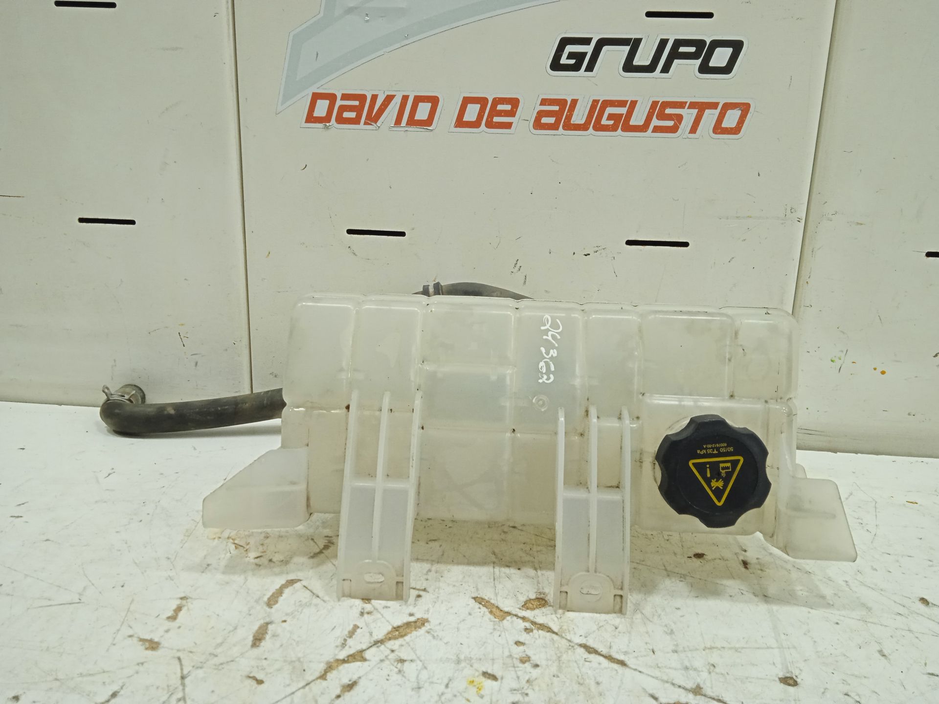 DEPOSITO REFRIGERANTE TESLA MODEL S Basis