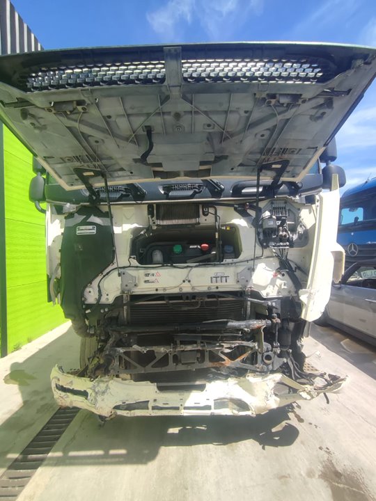 DAF SERIE XF EURO 6 4x2 Fahrgestell Comfort Cab Motor 12,9 Ltr. - 390 kW Diesel