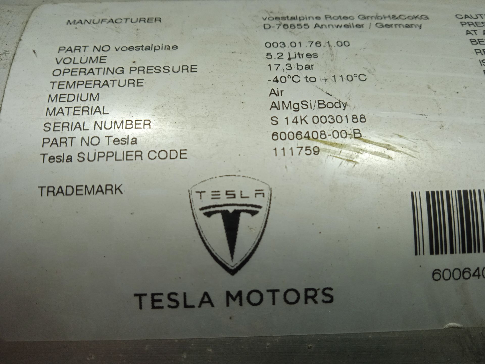 ACUMULADOR VACIO TESLA MODEL S Basis