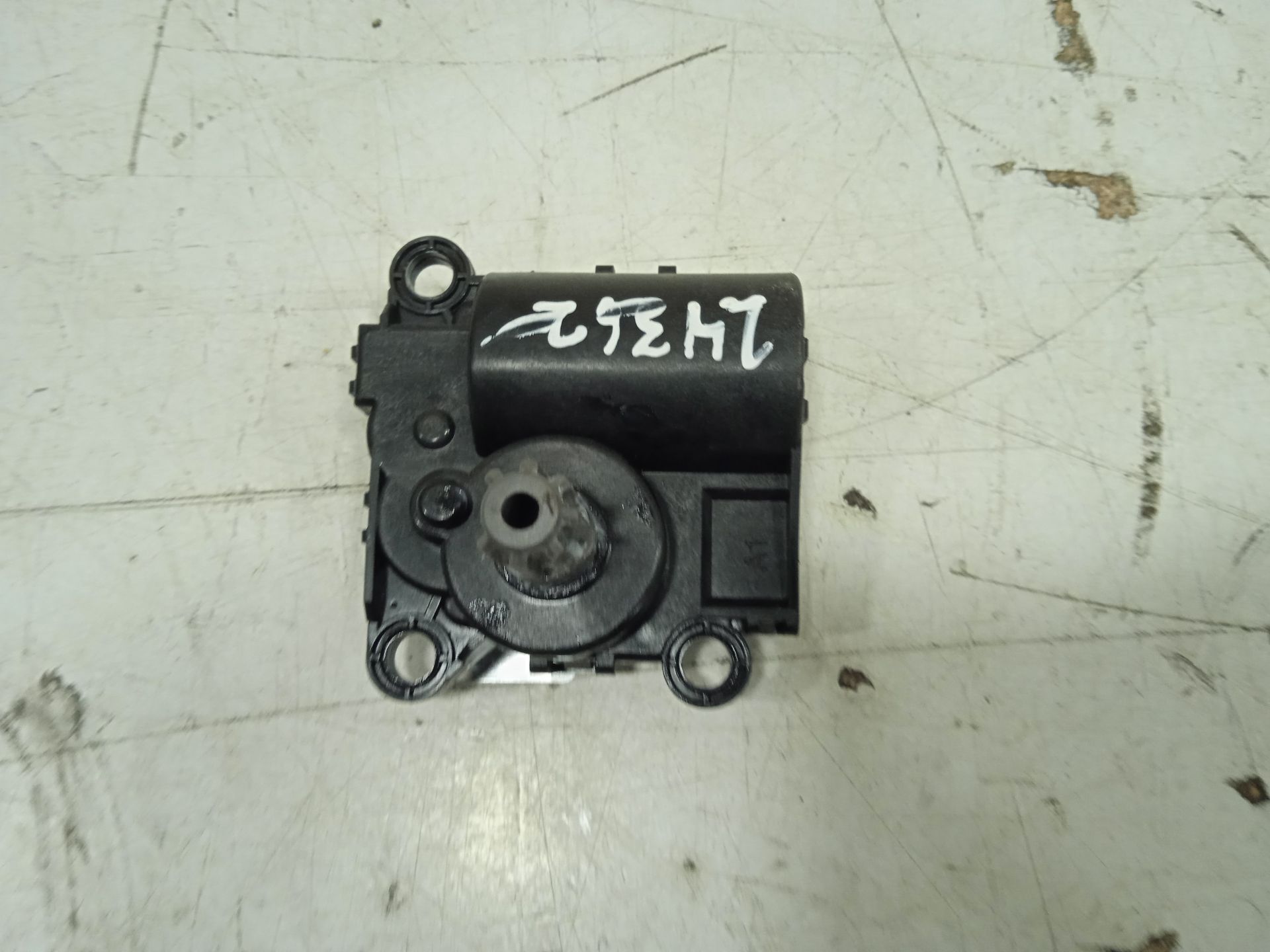 MOTOR TRAMPILLA TESLA MODEL S Basis