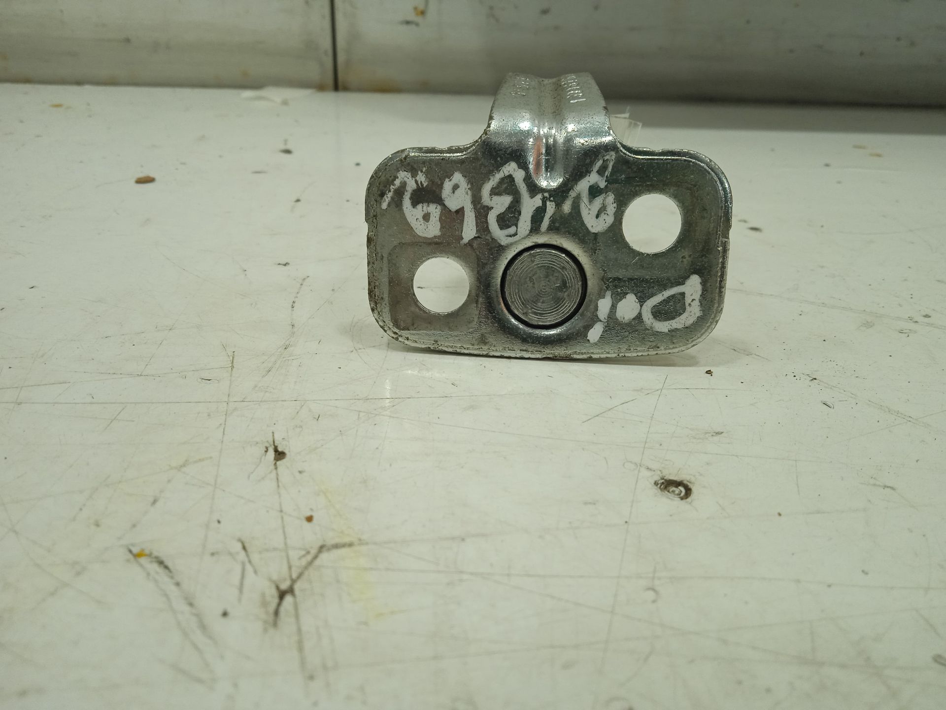 SOPORTE TESLA MODEL S Basis