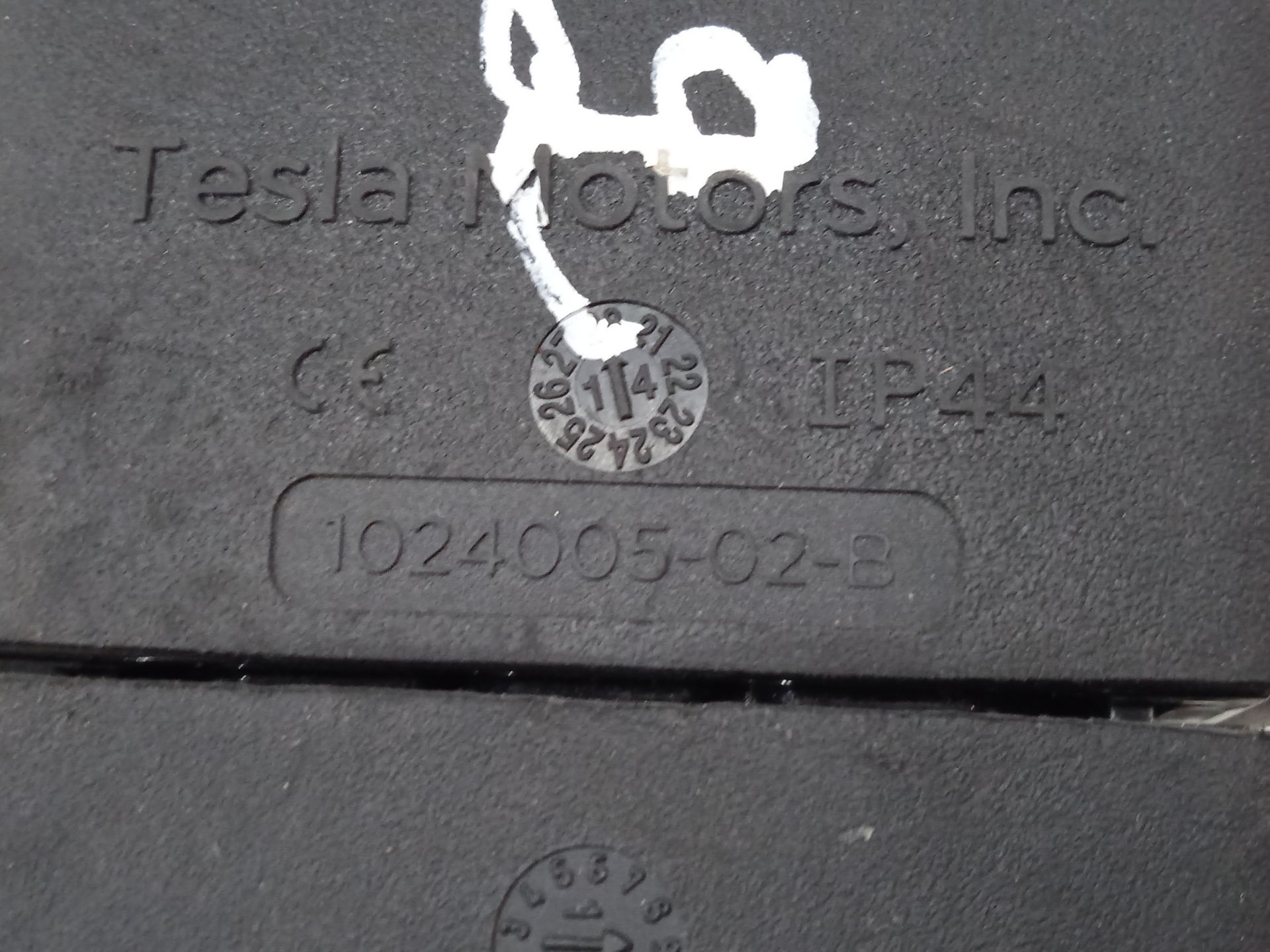 SISTEMA CARGA BATERIA TESLA MODEL S Basis