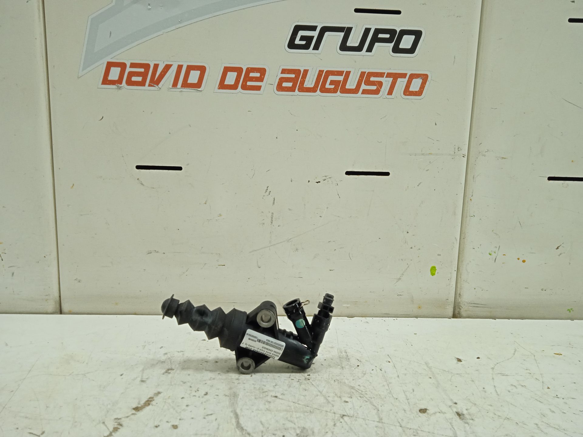 BOMBA EMBRAGUE SCANIA SERIE P/G/R (C-CLASE) Fg  270  (4X2) Corto CP 13 / 14 B