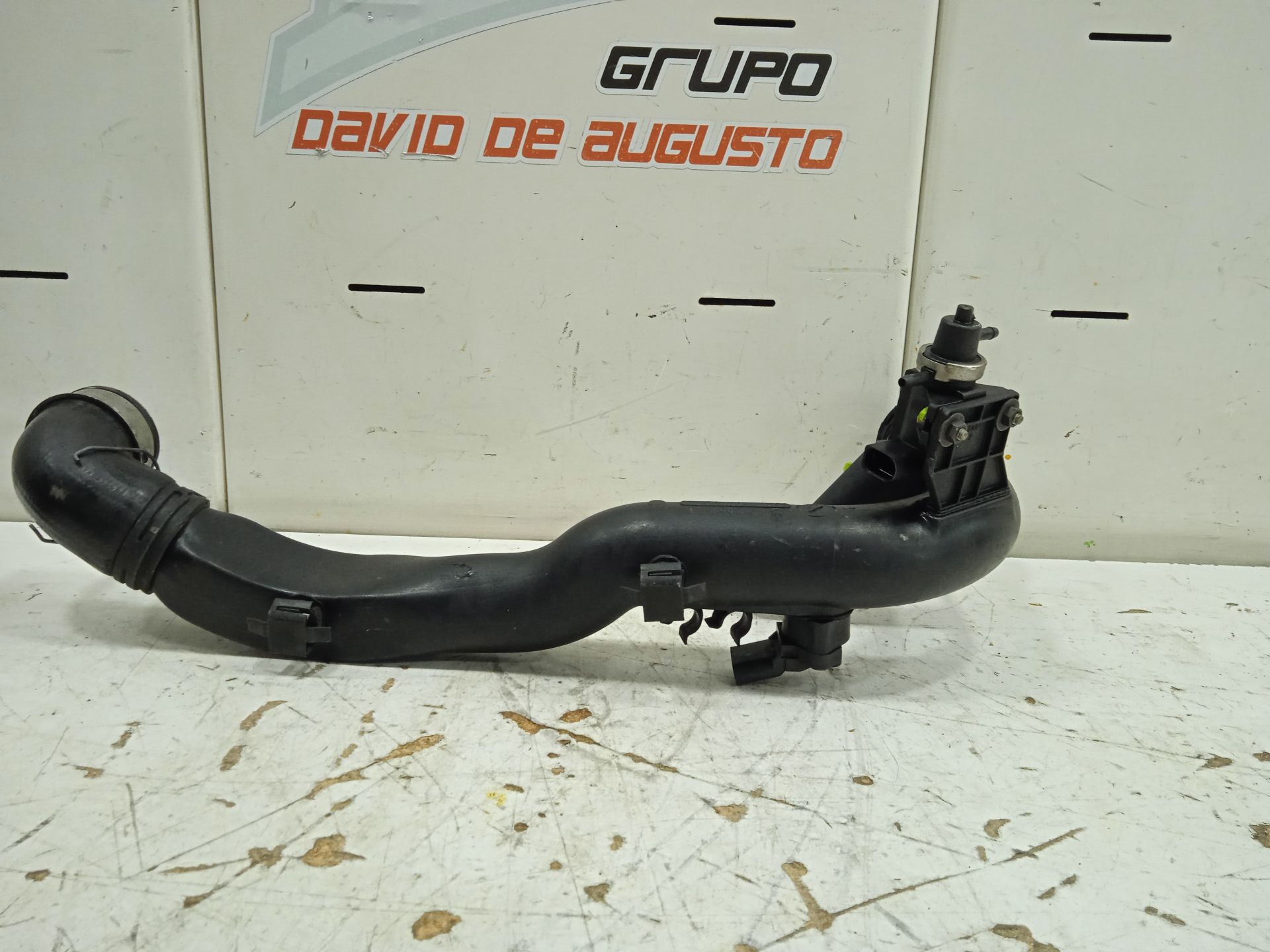 TUBO INTECOOLER VOLKSWAGEN PASSAT BERLINA (3B3) Edition