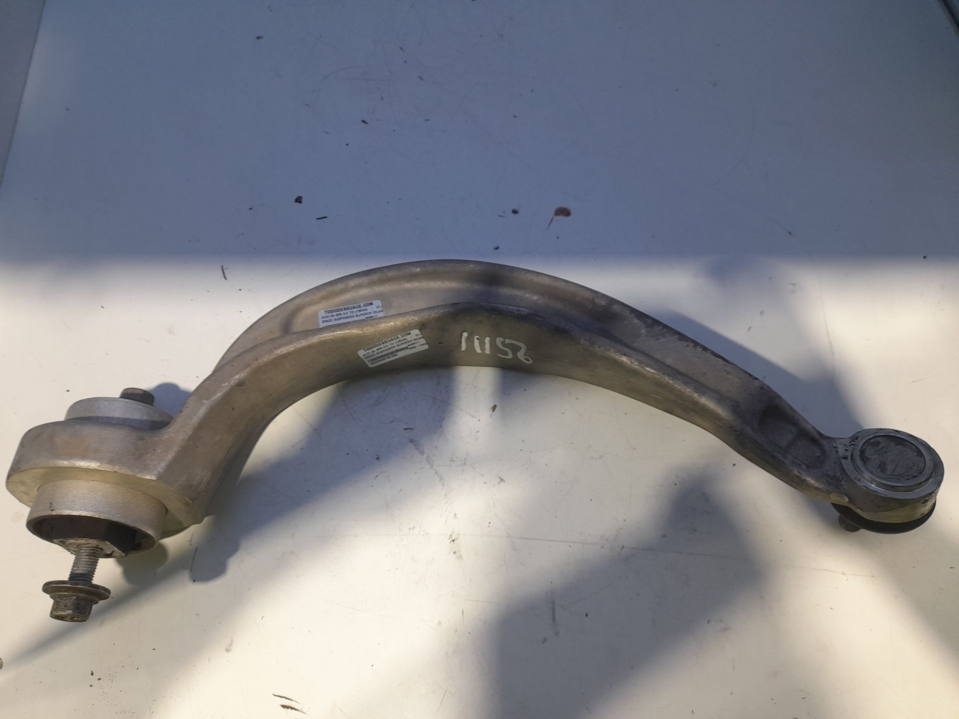 BRAZO SUSPENSION SUPERIOR DELANTERO DERECHO AUDI Q5 (8R) 2.0 TDI (125kW)