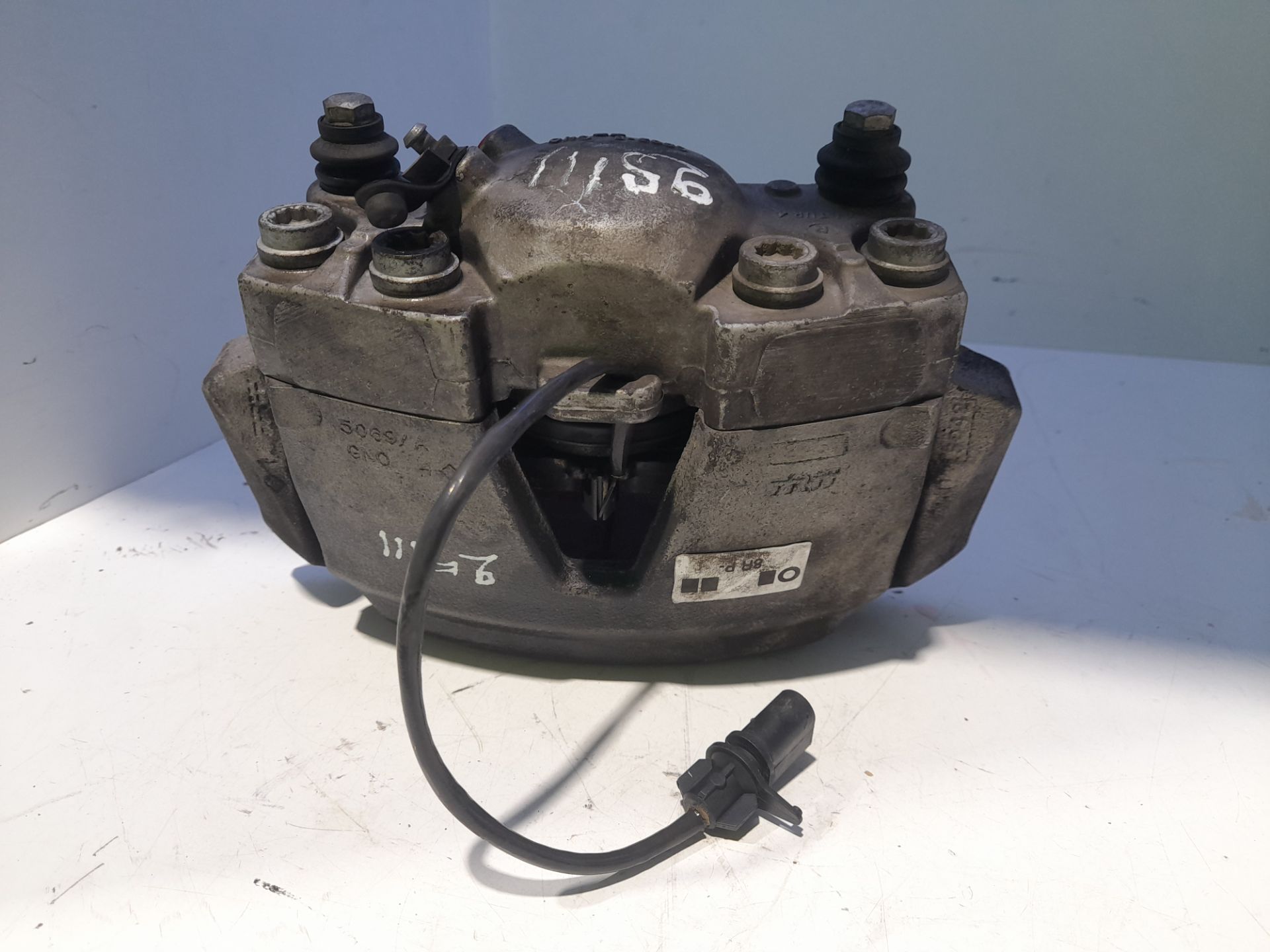PINZA DE FRENO DELANTERA IZQUIERDA AUDI Q5 (8R) 2.0 TDI (125kW)