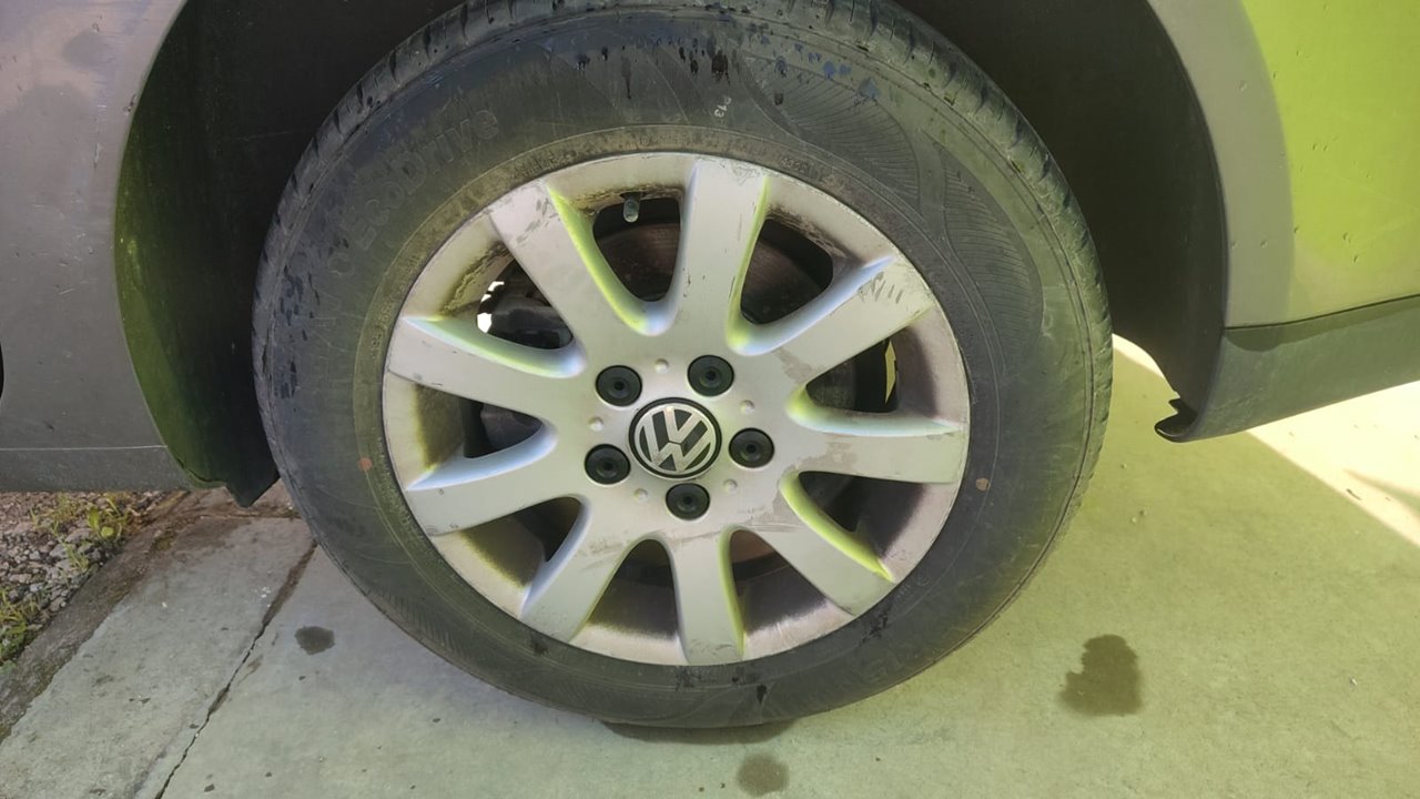 VOLKSWAGEN TOURAN (1T2) Advance Motor 1,9 Ltr. - 77 kW TDI
