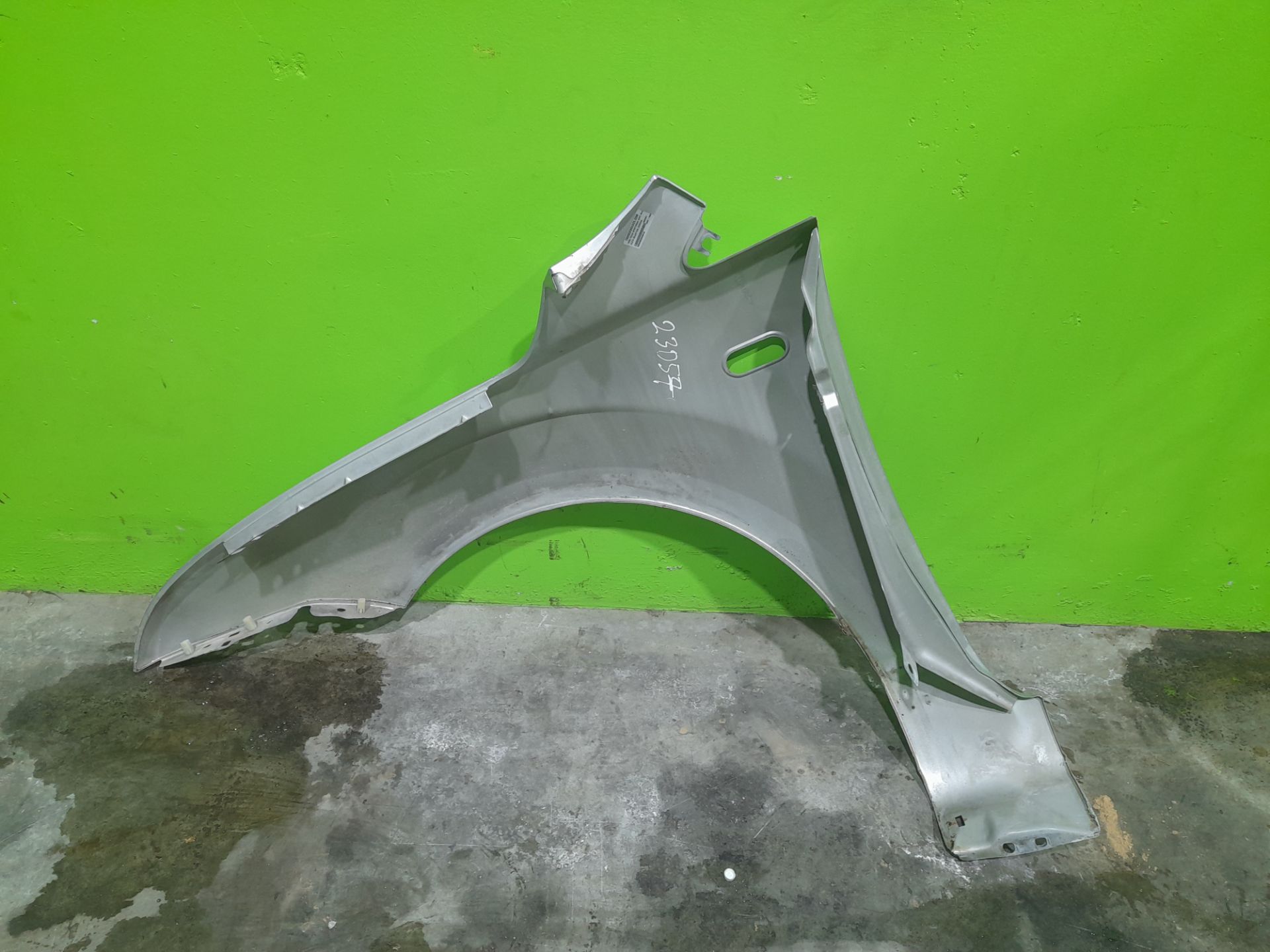ALETA DELANTERA DERECHA FORD FOCUS SPORTBREAK (CAP) Ghia   |   03.05 - 12.07
