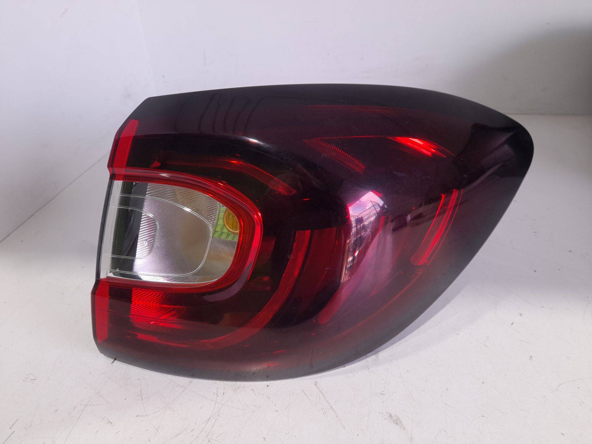 PILOTO TRASERO DERECHO RENAULT CAPTUR S-Edition