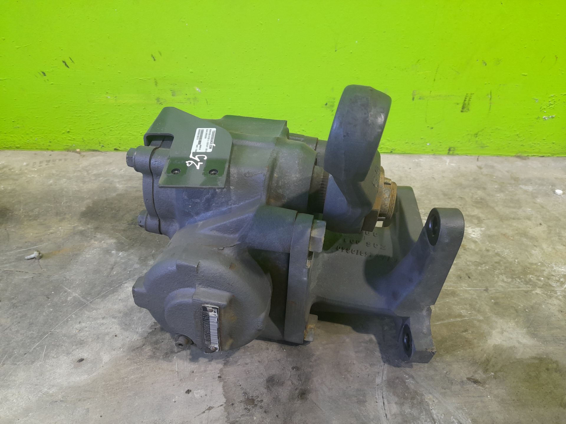 CAJA DIRECCION MERCEDES-BENZ ATEGO 4 CYL. 4X2 2005 -> *