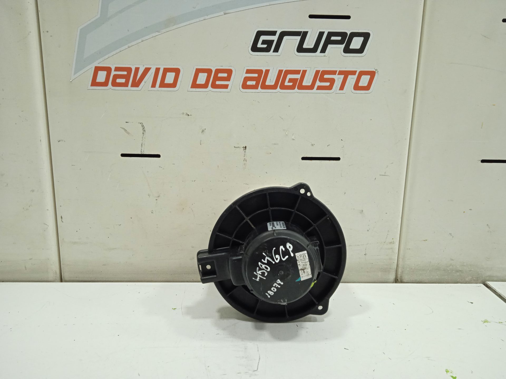 MOTOR CALEFACCION foto 3