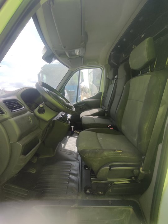 RENAULT MASTER 3T5 VAN 3T5 VAN STD FWD 130E6 2299