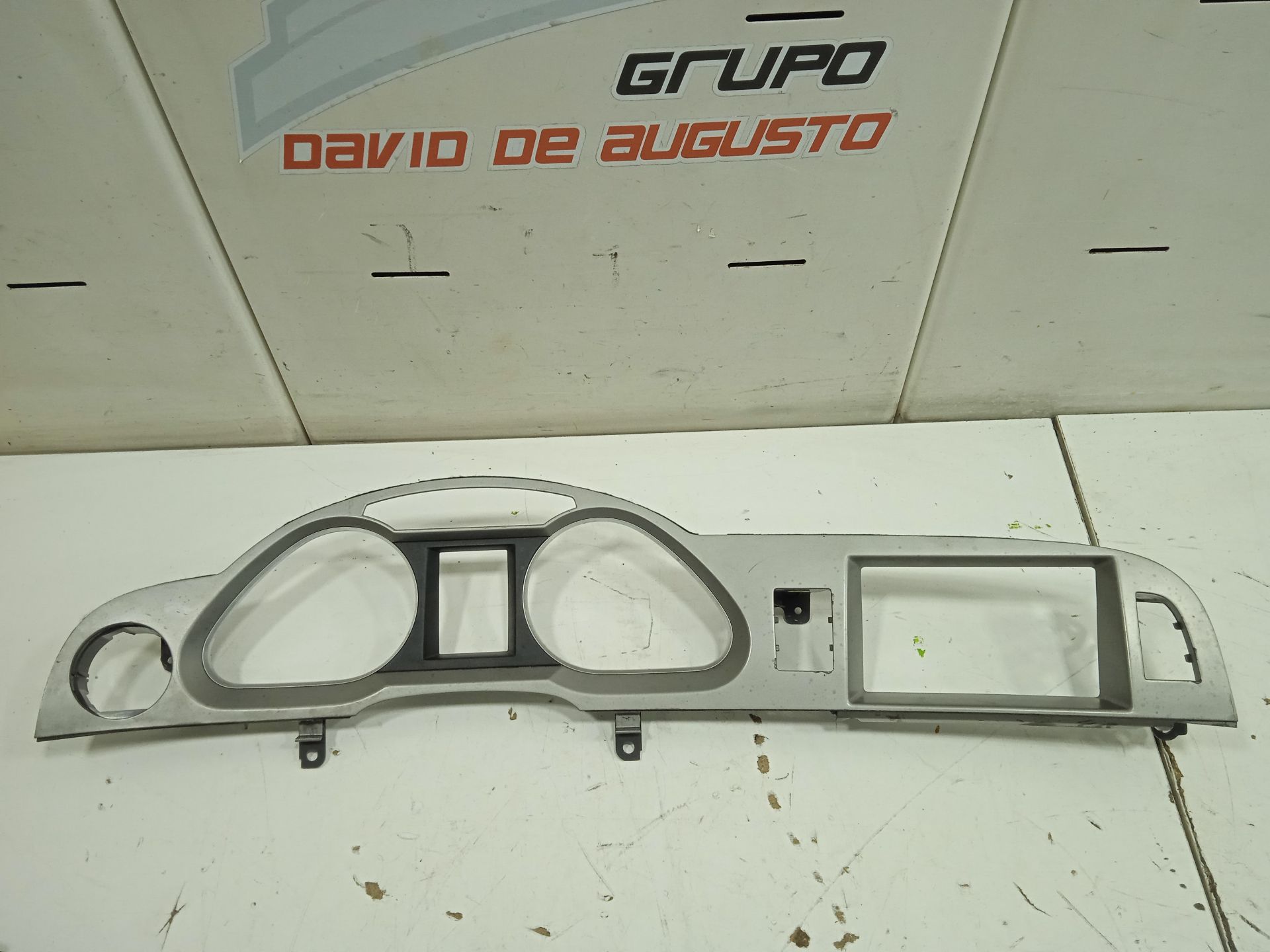 CARCASA CUADRO INSTRUMENTOS AUDI A6 AVANT (4F5) 2.0 TDI
