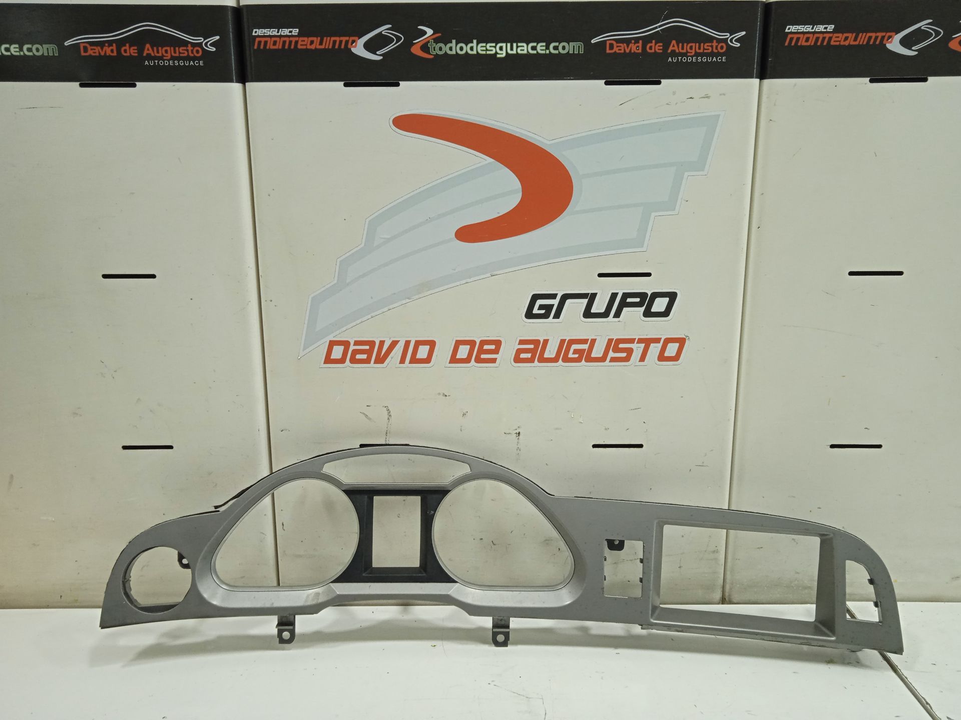 CARCASA CUADRO INSTRUMENTOS AUDI A6 AVANT (4F5) 2.0 TDI