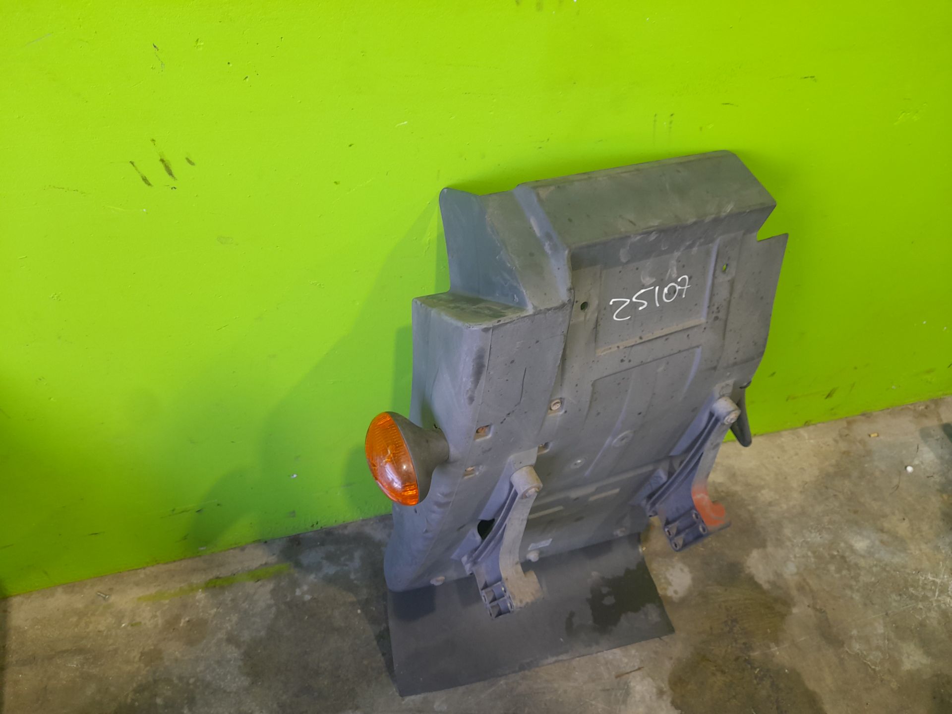PASO RUEDA DELANTERO IZQUIERDO IVECO EUROCARGO *