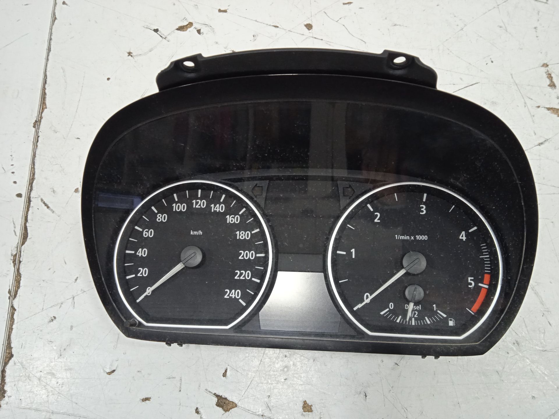 CUADRO INSTRUMENTOS BMW SERIE 1 BERLINA (E81/E87) 120d