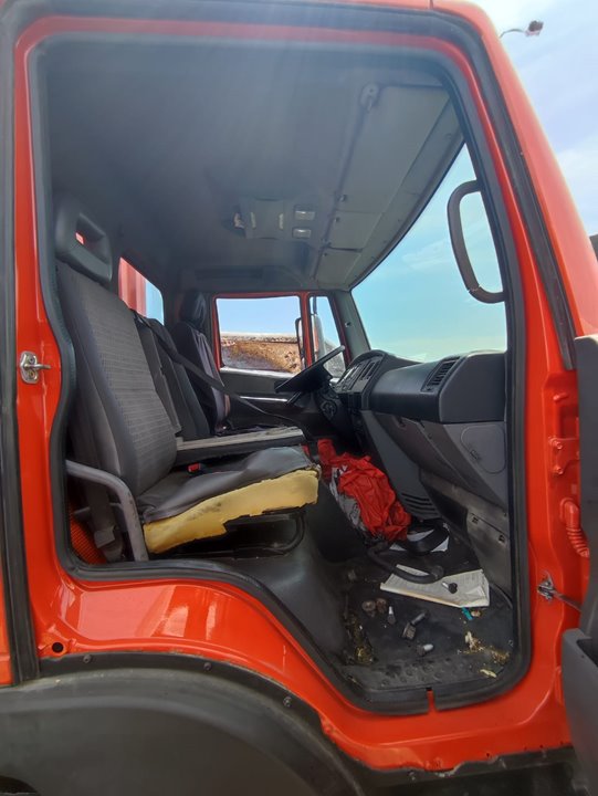 CABINA COMPLETA NISSAN ATLEON ZD30