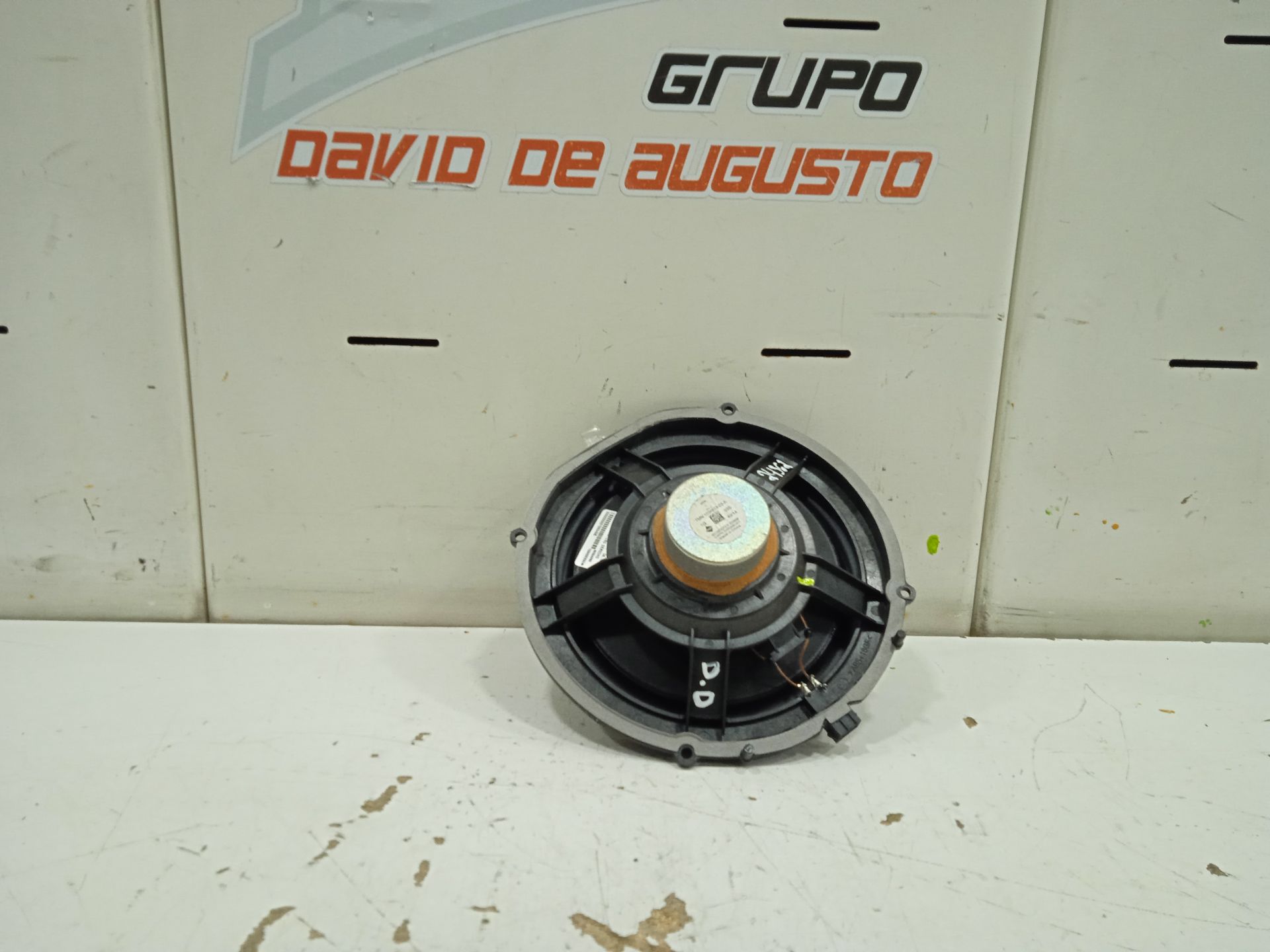 ALTAVOZ DELANTERO DERECHO TESLA MODEL S Basis