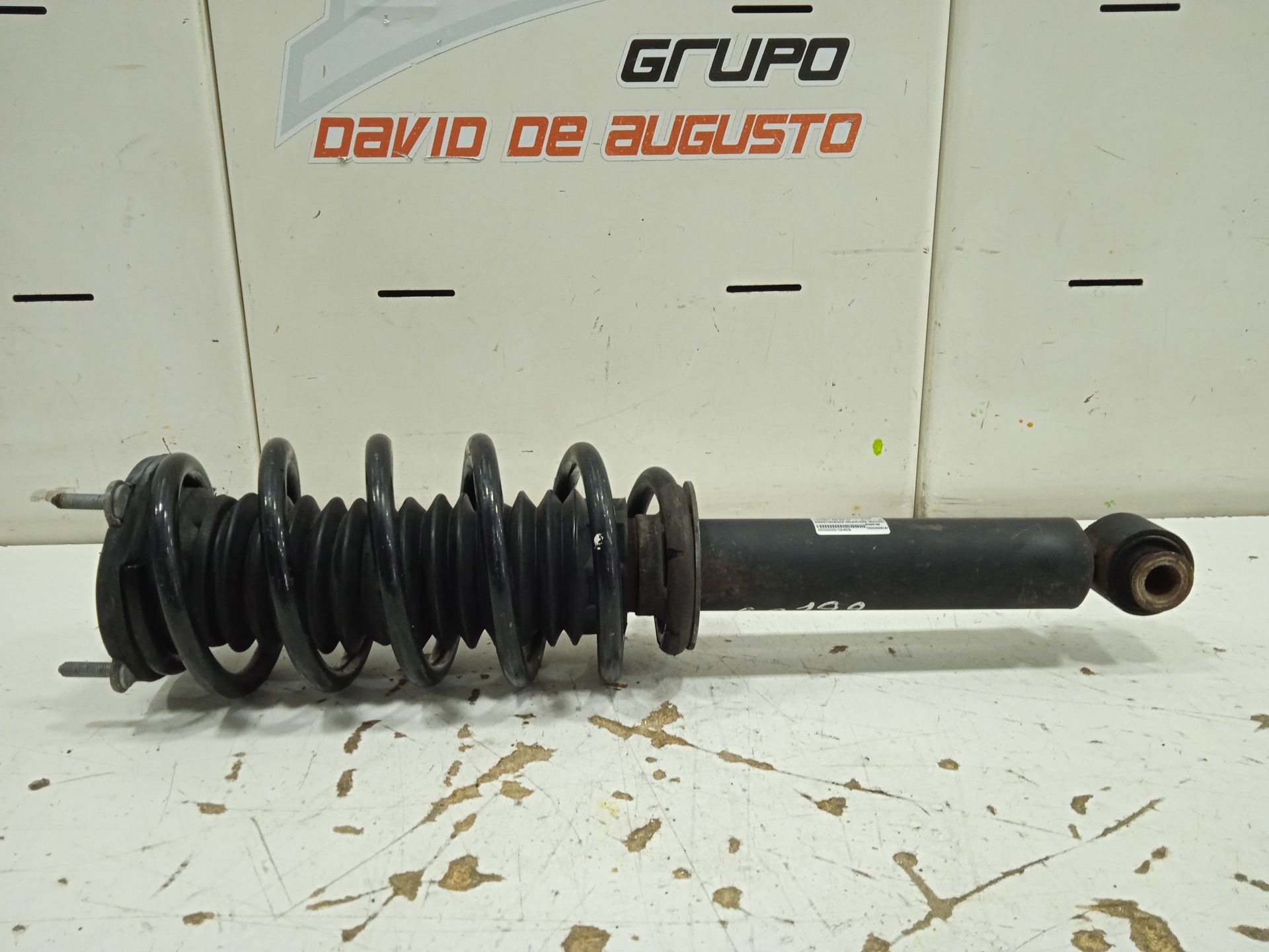 AMORTIGUADOR DELANTERO IZQUIERDO foto 4