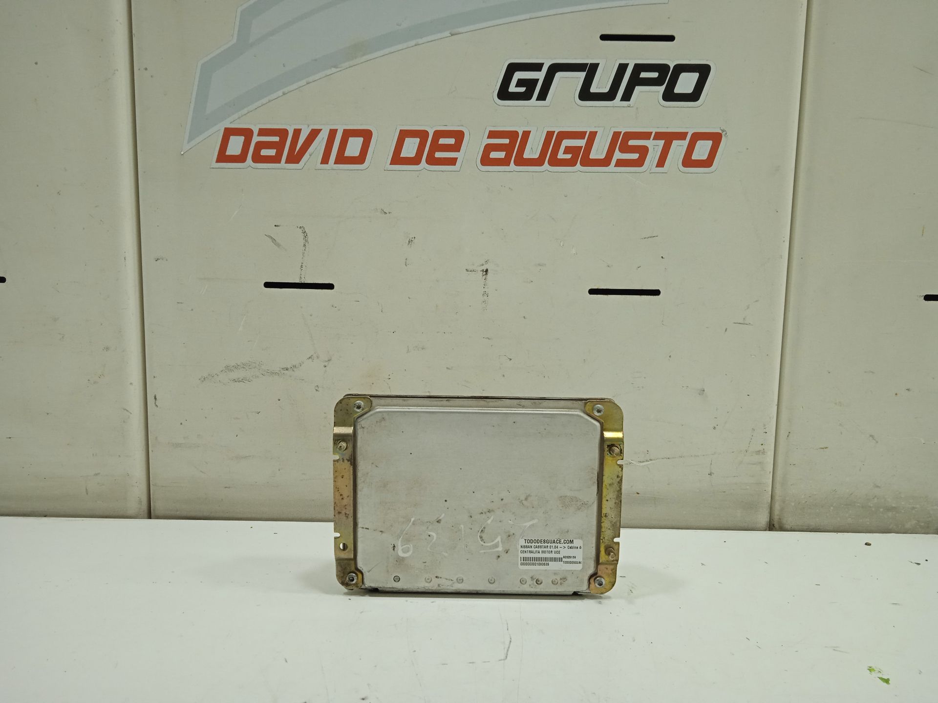 CENTRALITA MOTOR UCE NISSAN CABSTAR 01.04 -> Cabina doble Cabina doble