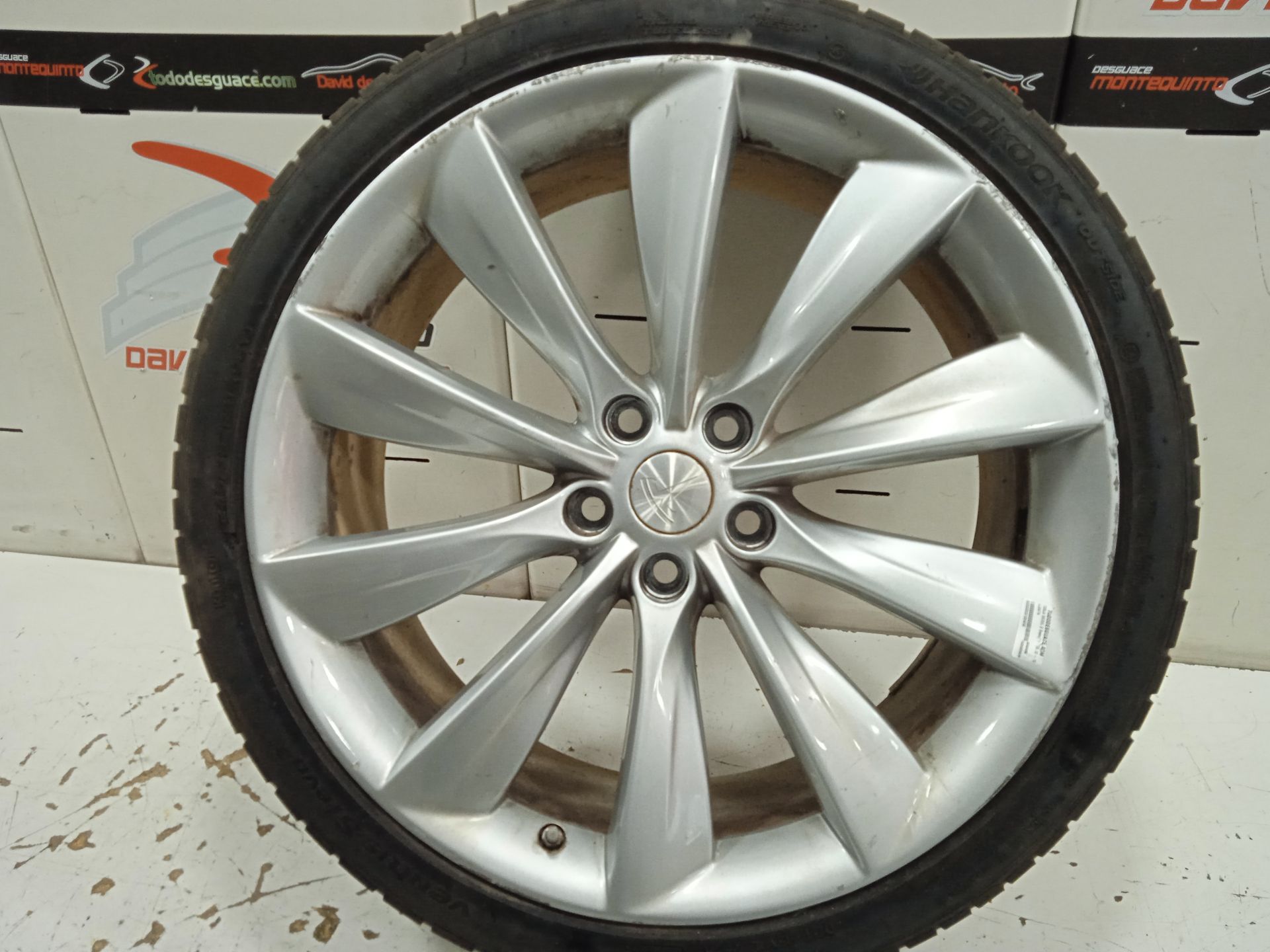 RUEDA TESLA MODEL S Basis