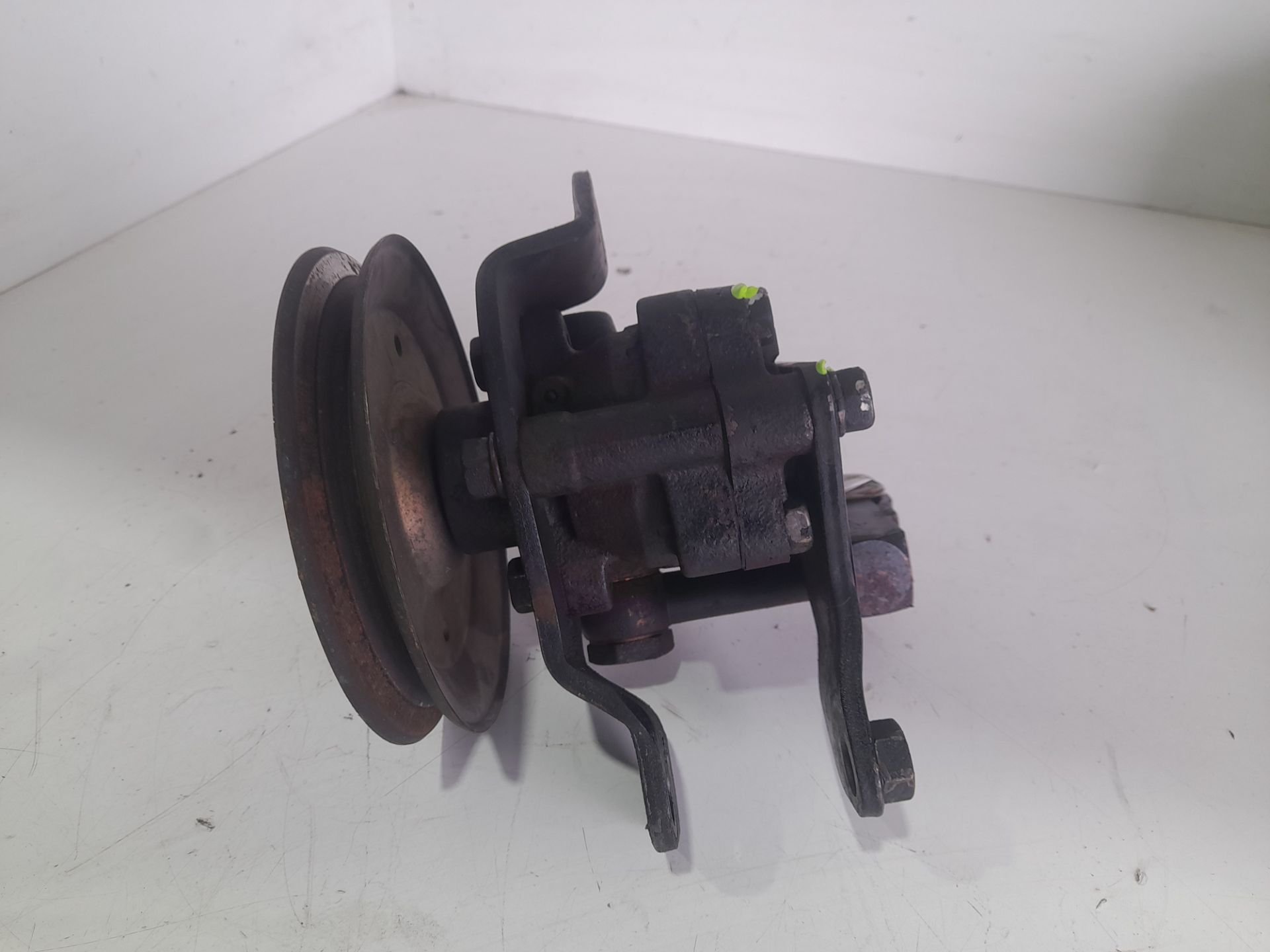 BOMBA DIRECCION NISSAN TERRANO/TERRANO.II (R20) Avenue   |   12.96 - ...