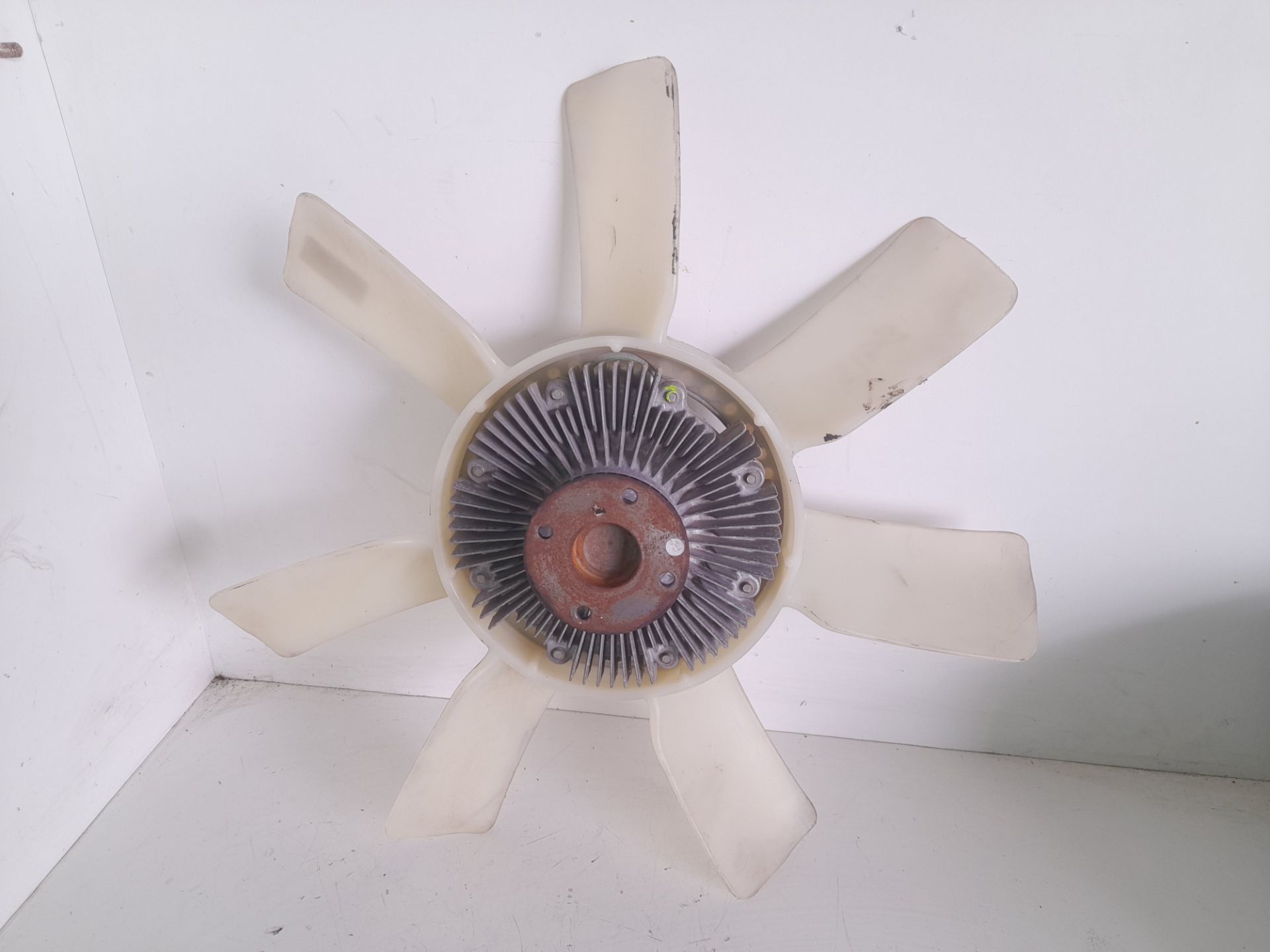 VENTILADOR VISCOSO MOTOR NISSAN NT400 CABSTAR (01/20214->) Cabstar 35.XX Cabina simple Cabina individual
