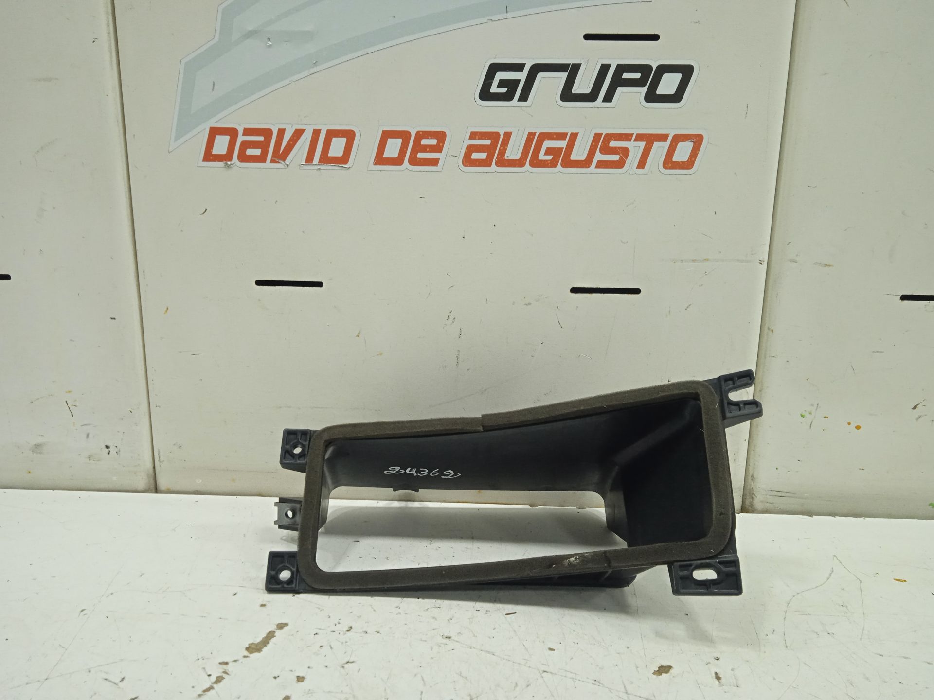 CARCASA CAJA FILTRO TESLA MODEL S Basis