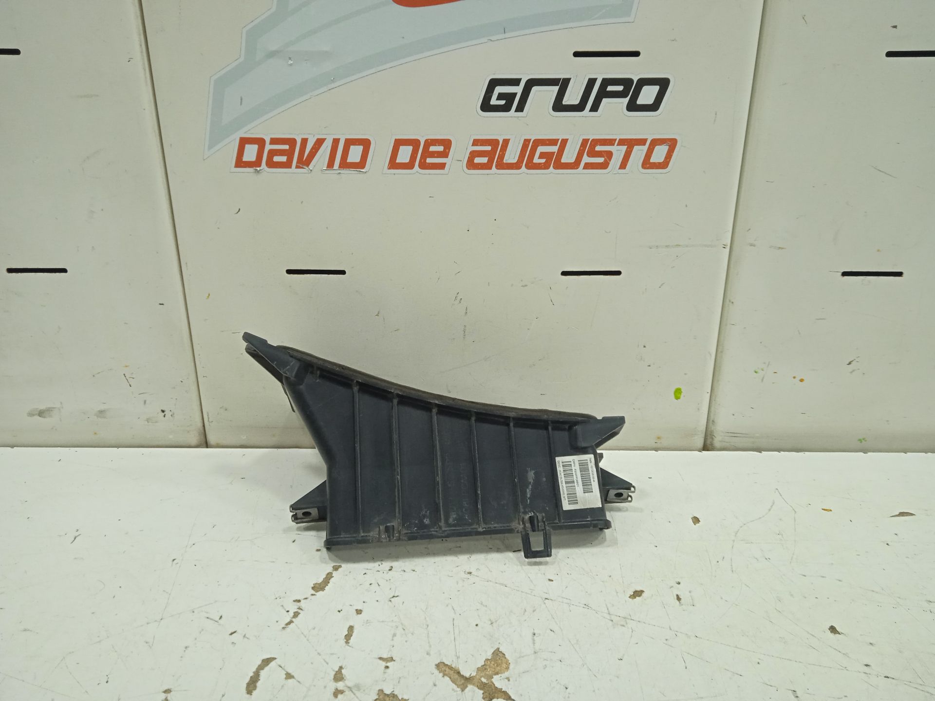 CARCASA CAJA FILTRO TESLA MODEL S Basis