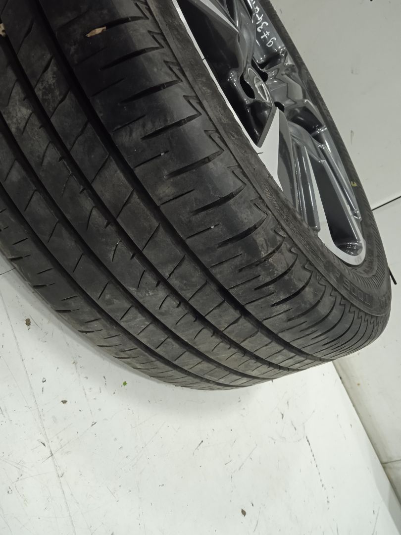 JUEGO LLANTAS CON NEUMATICOS LEXUS UX (ZA10) 250H