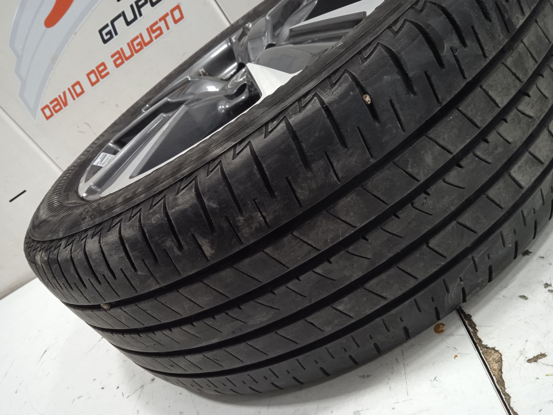 JUEGO LLANTAS CON NEUMATICOS LEXUS UX (ZA10) 250H