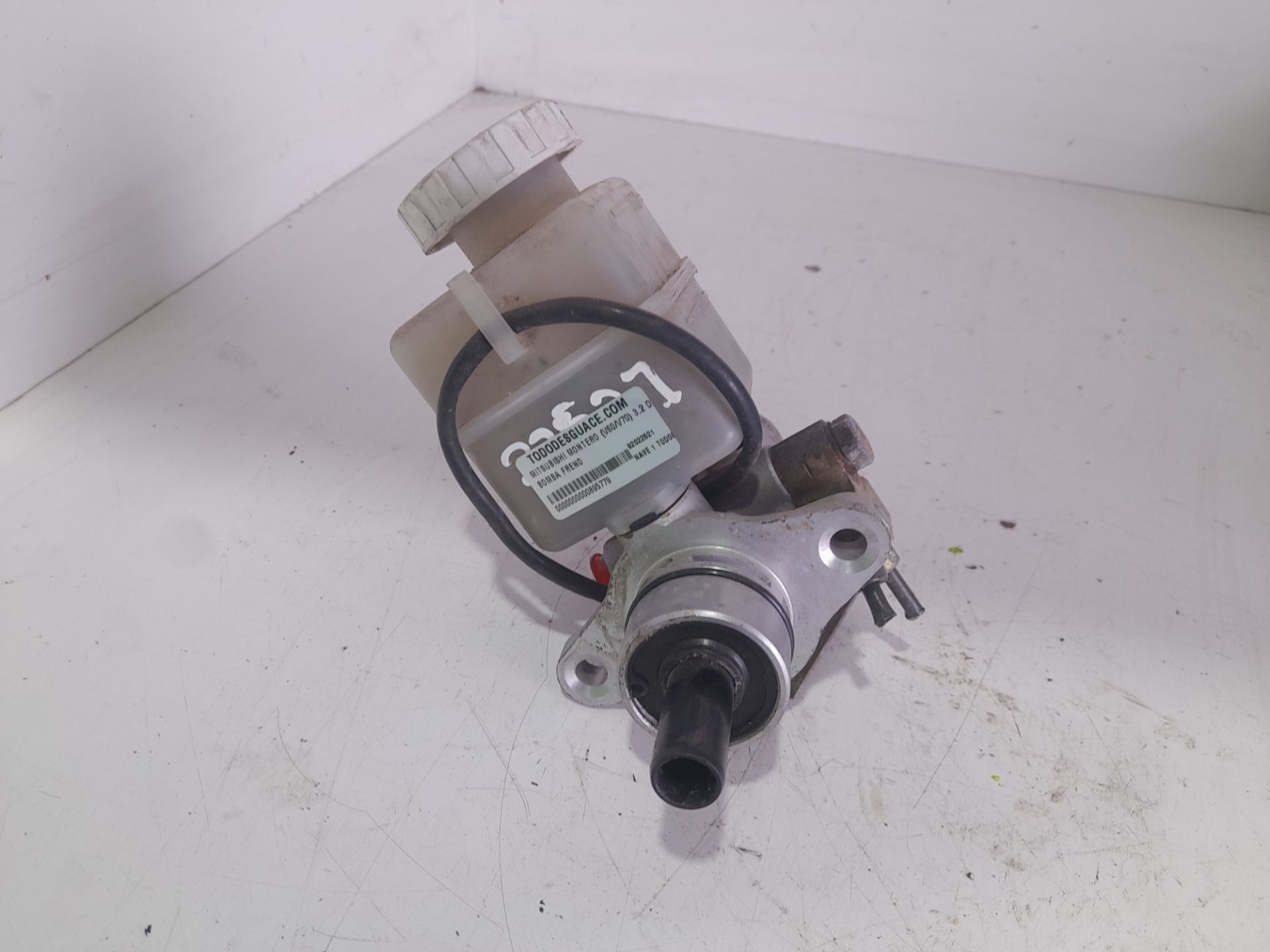 BOMBA FRENO MITSUBISHI MONTERO (V60/V70) 3.2 DI-D GLX Hunter (5-ptas.)   |   10.01 - ...