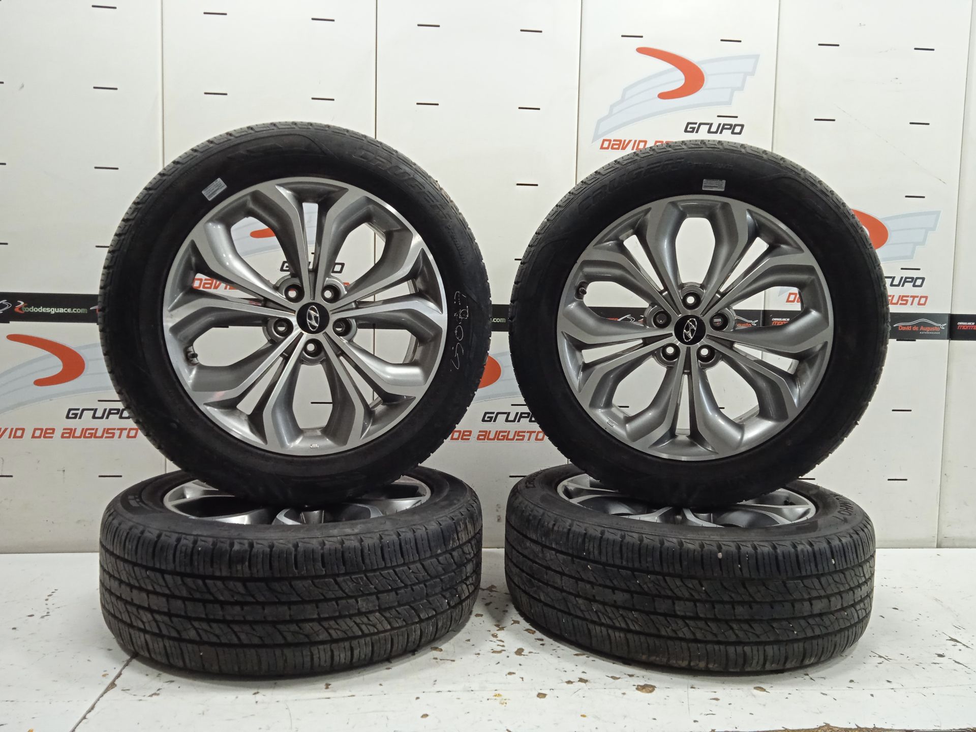 JUEGO DE RUEDAS Y NEUMATICOS HYUNDAI SANTA FE (DM) Style 4WD