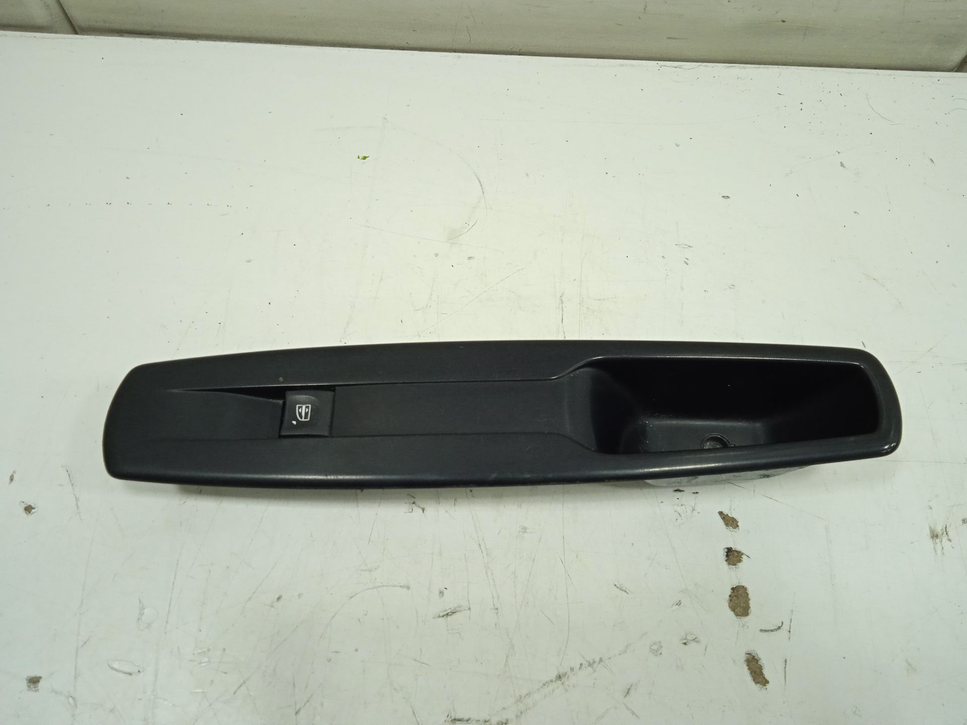 MANDO ELEVALUNAS DELANTERO DERECHO RENAULT MEGANE GR SCENIC JZ